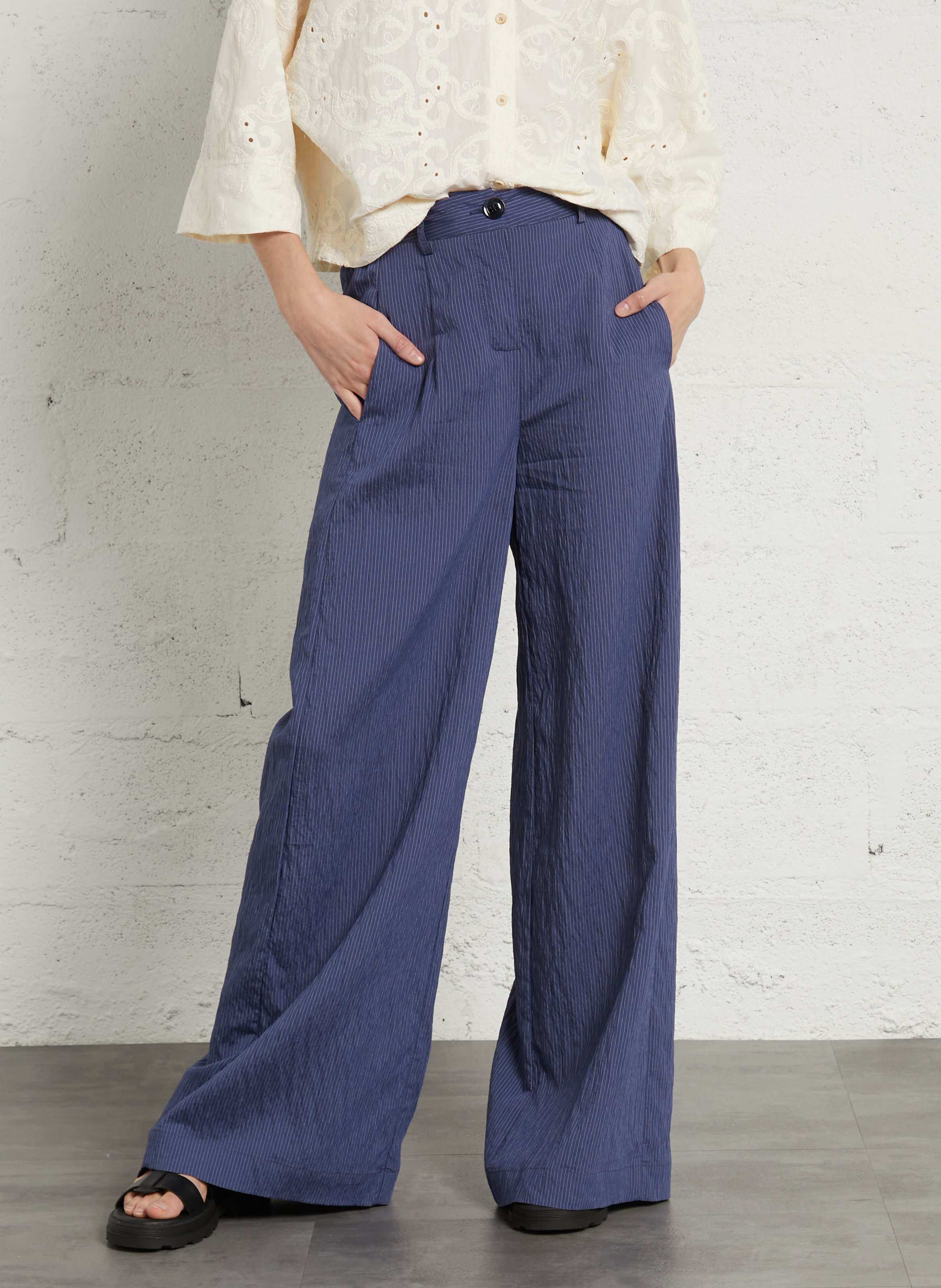 Weit geschnittene Nadelstreifenhose TINSELS Blau