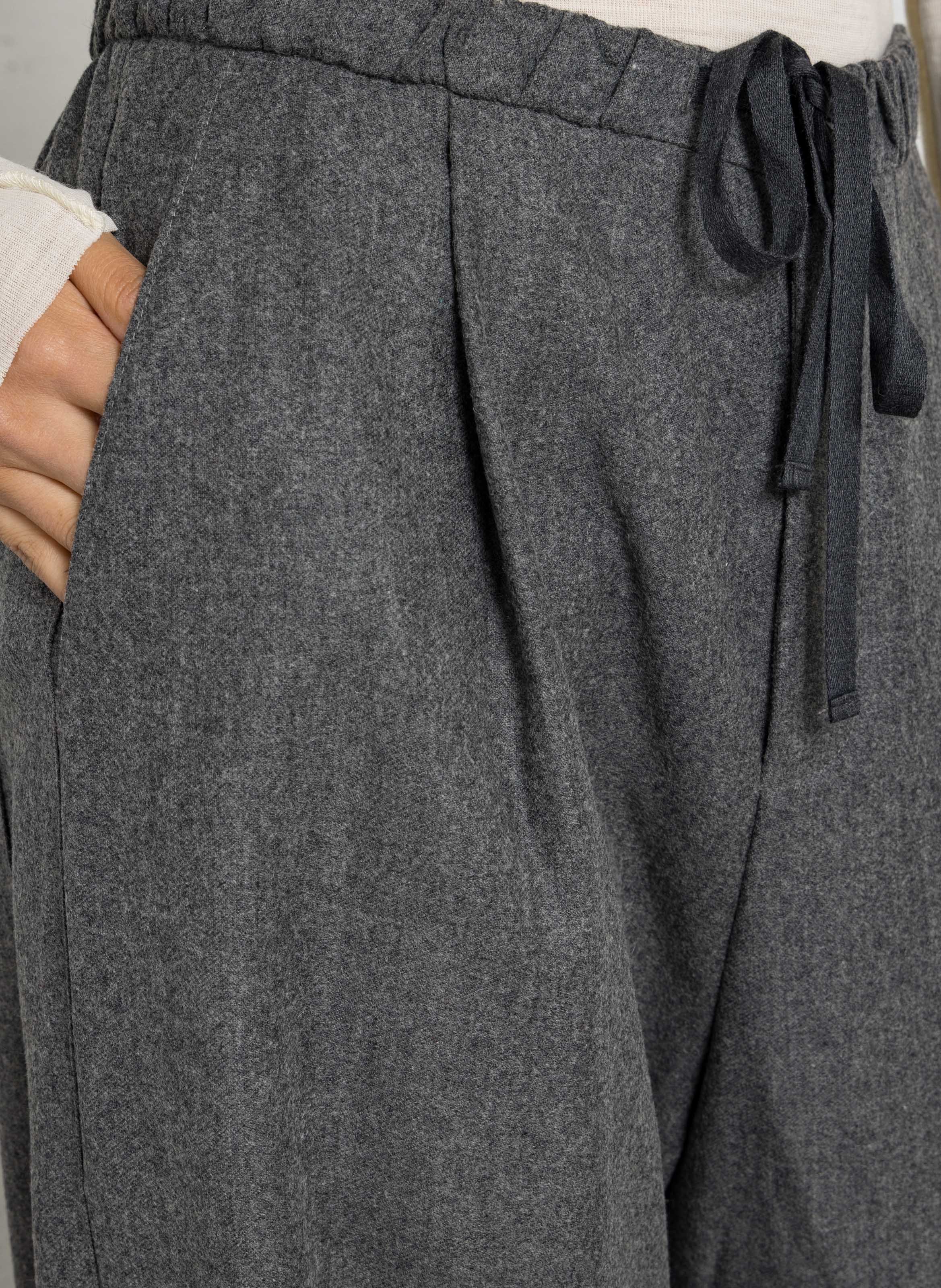 Pantalon ample en laine mélangée SOEUR Gris