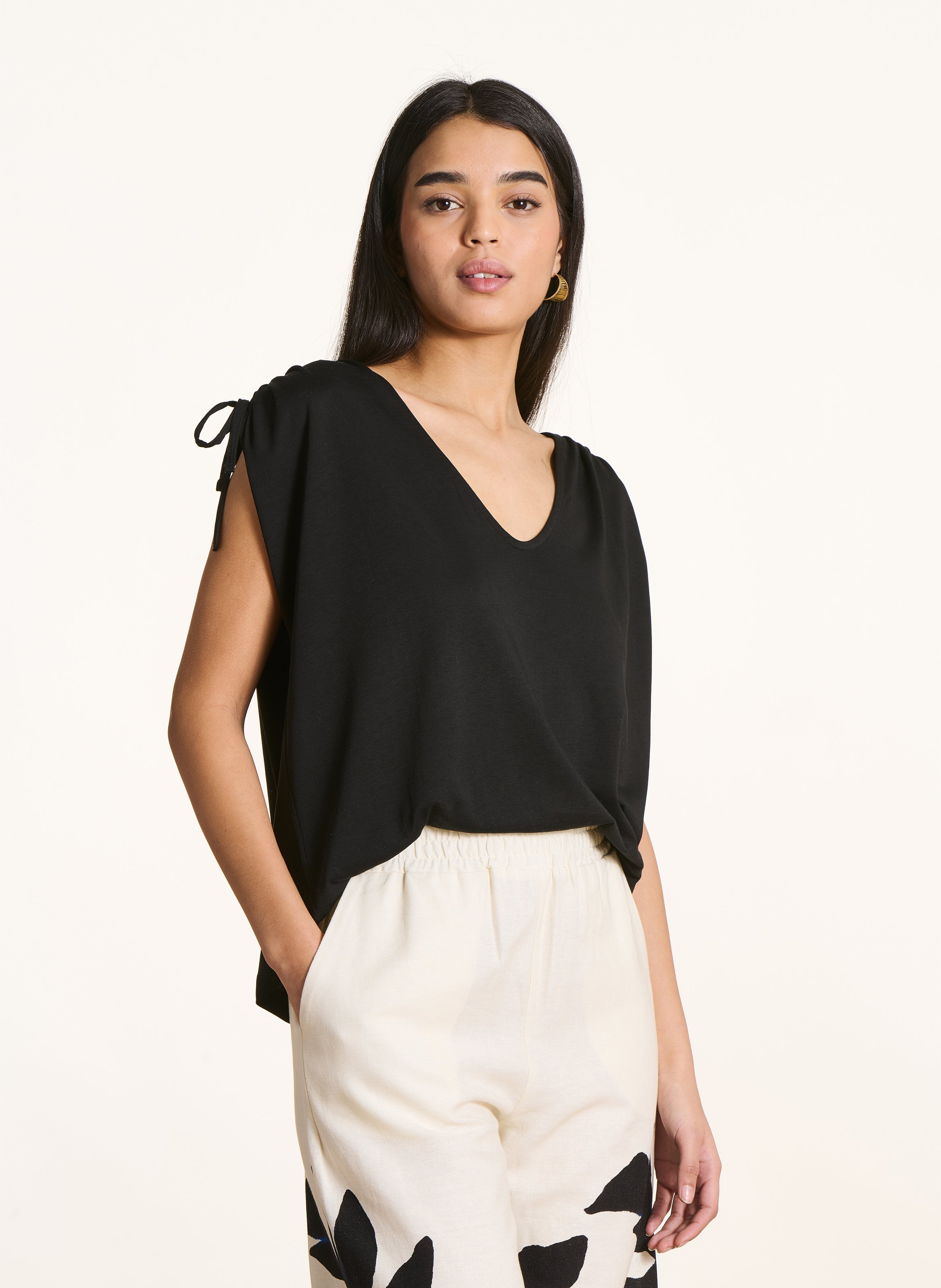 Tee-shirt oversize col V LA FEE MARABOUTEE
