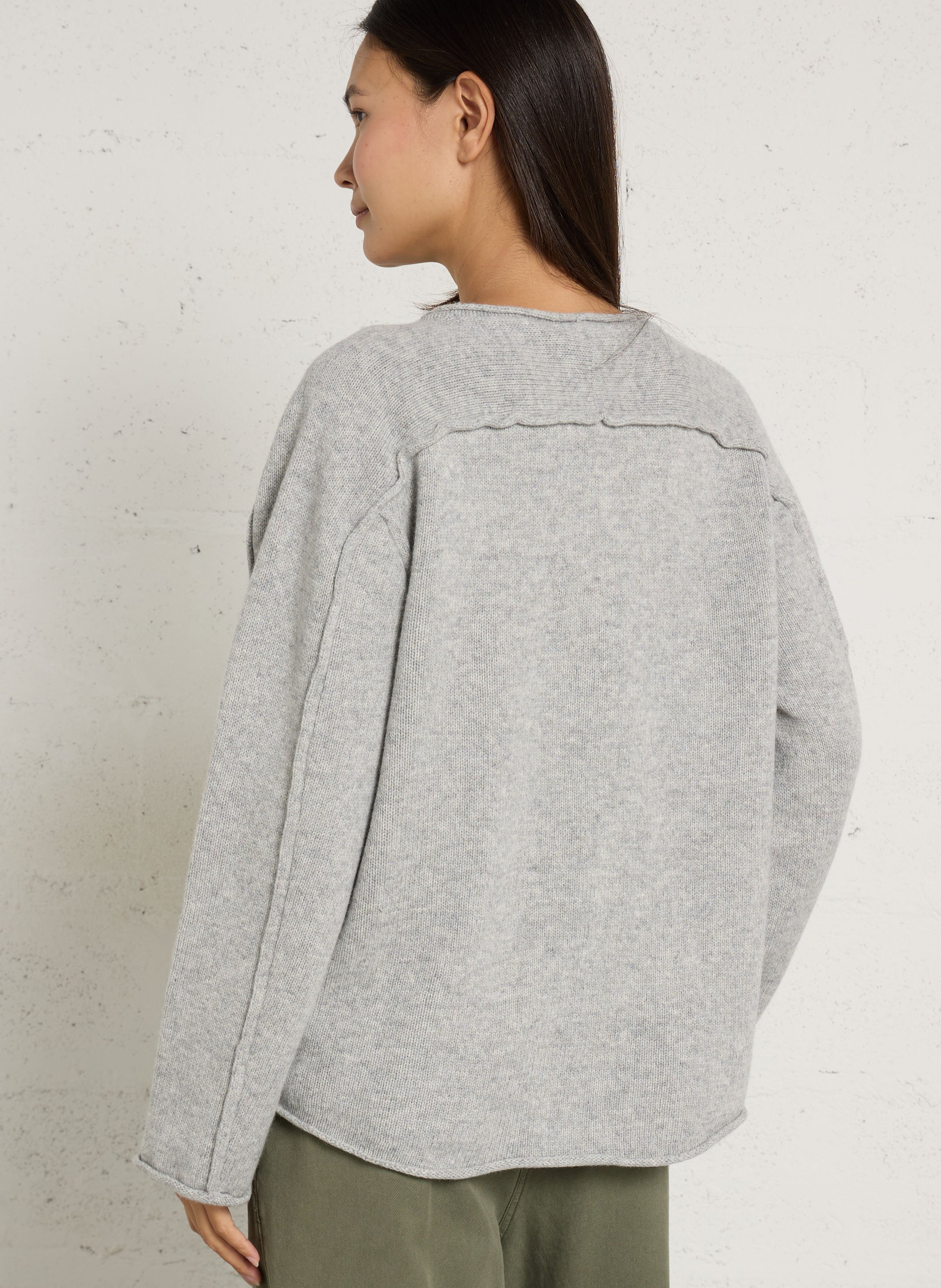Pull ample col V en laine BELLEROSE Gris