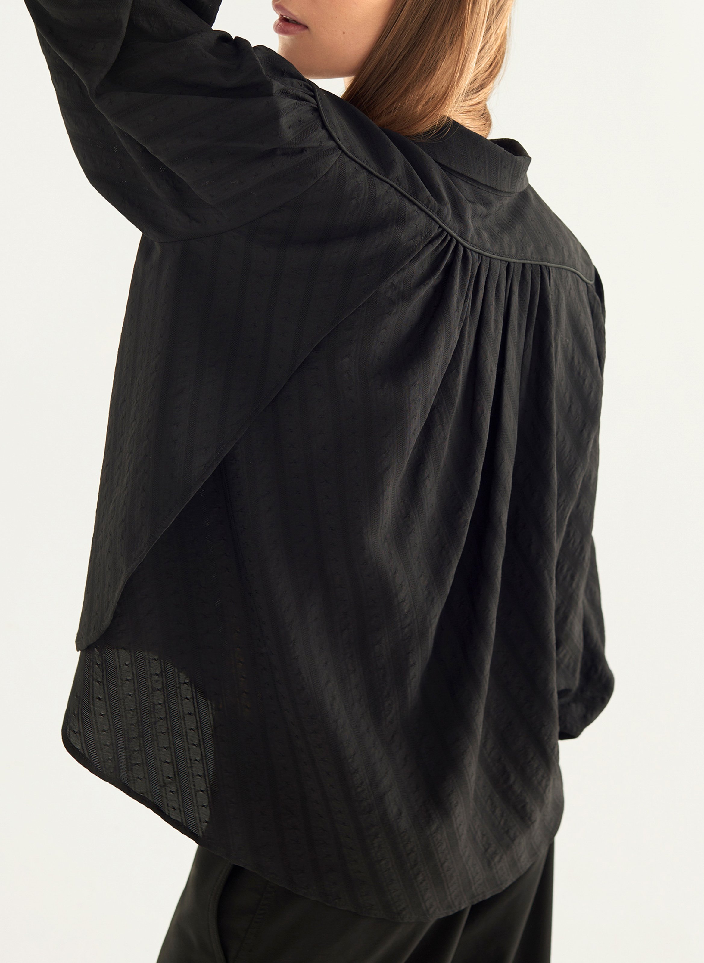 Classic collar shirt in wool and silk COTELAC Black