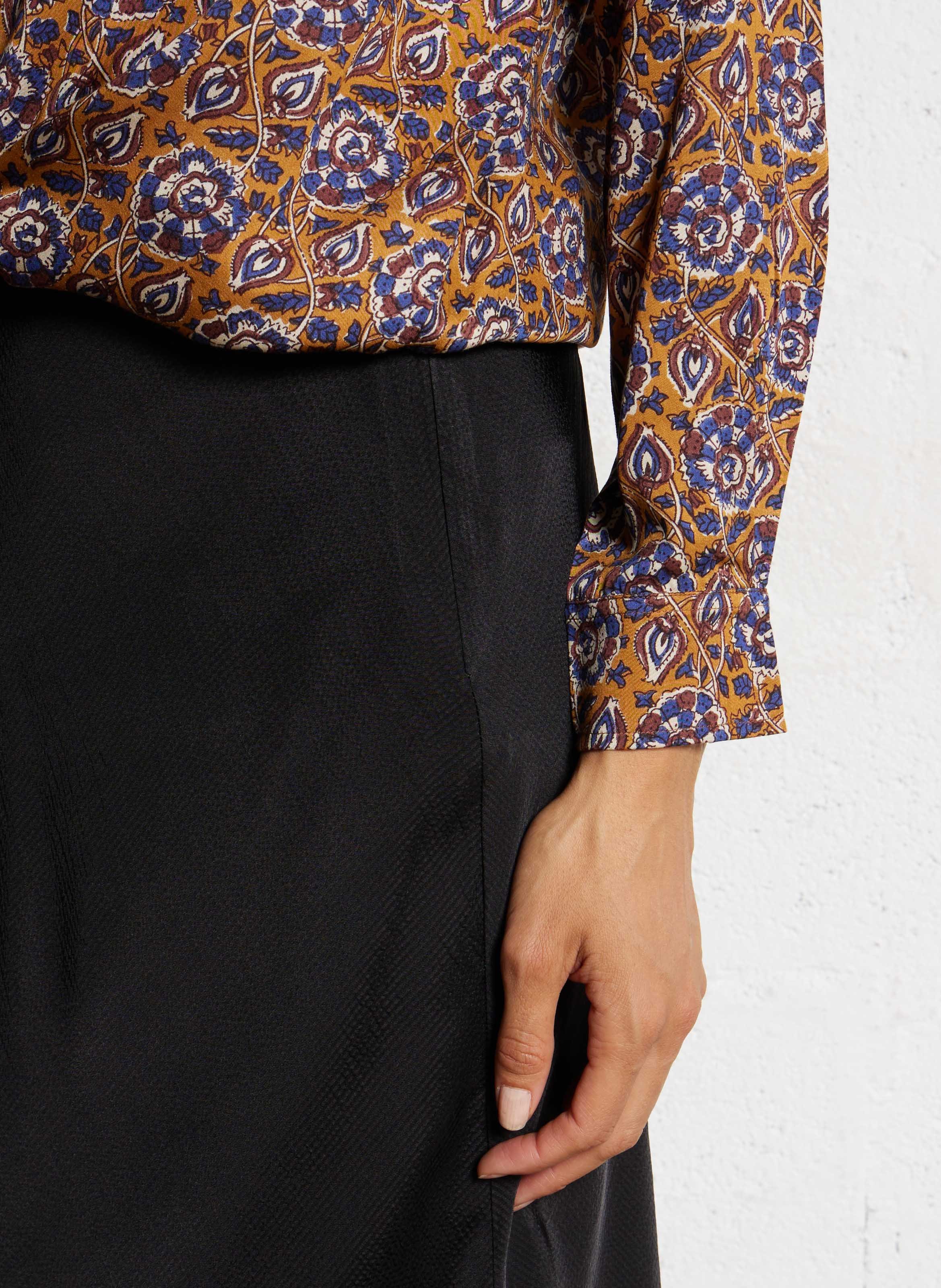 Halflange, glanzende rok FABIENNE CHAPOT Zwart