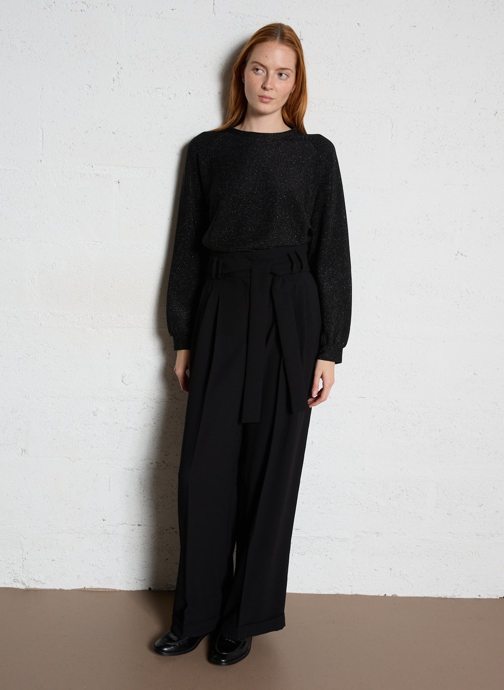 Oversized round neck sequined sweatshirt MAISON 123 Black