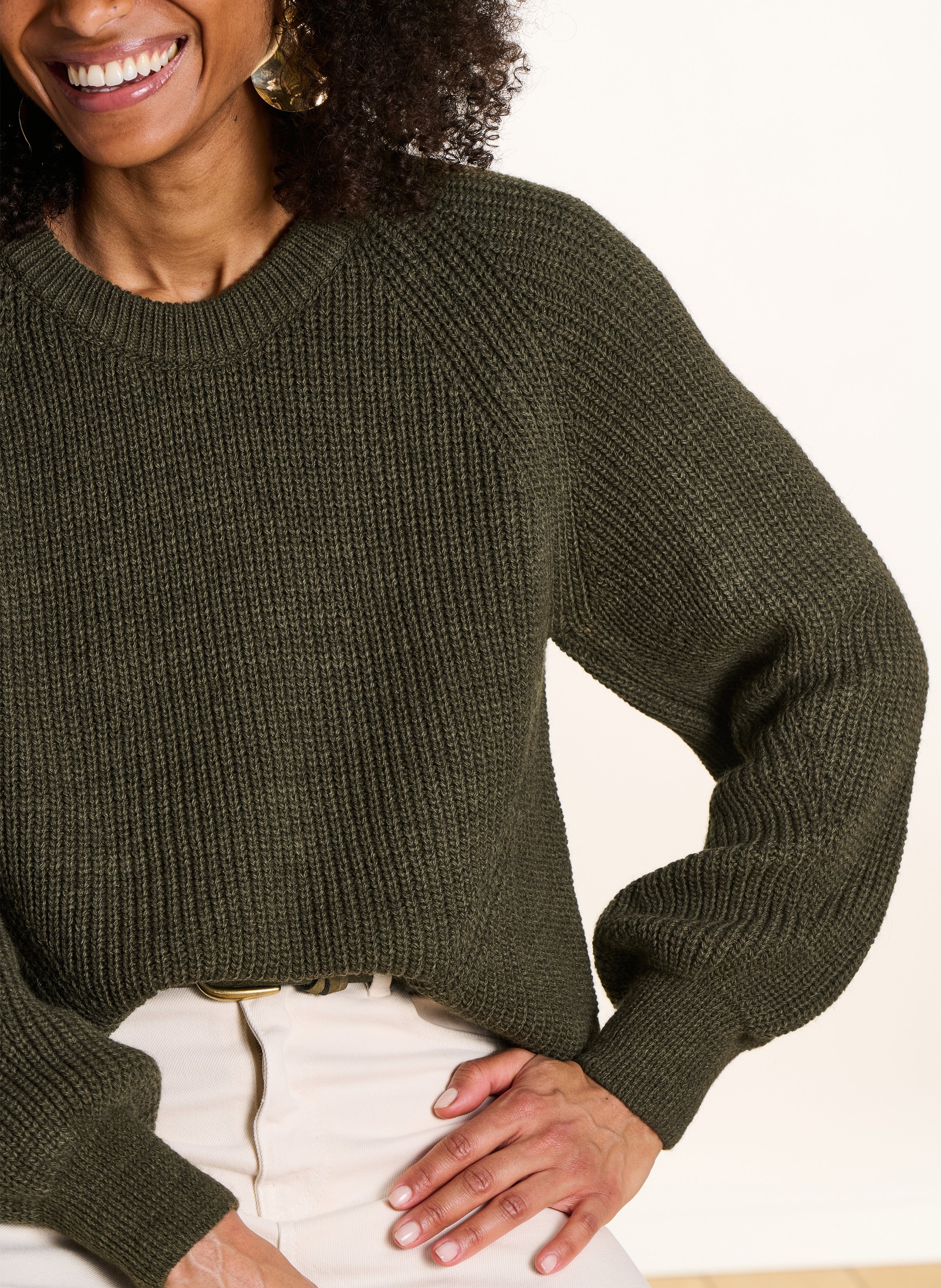 Kurzärmliger Pullover mit Rundhalsausschnitt LA FEE MARABOUTEE Grun