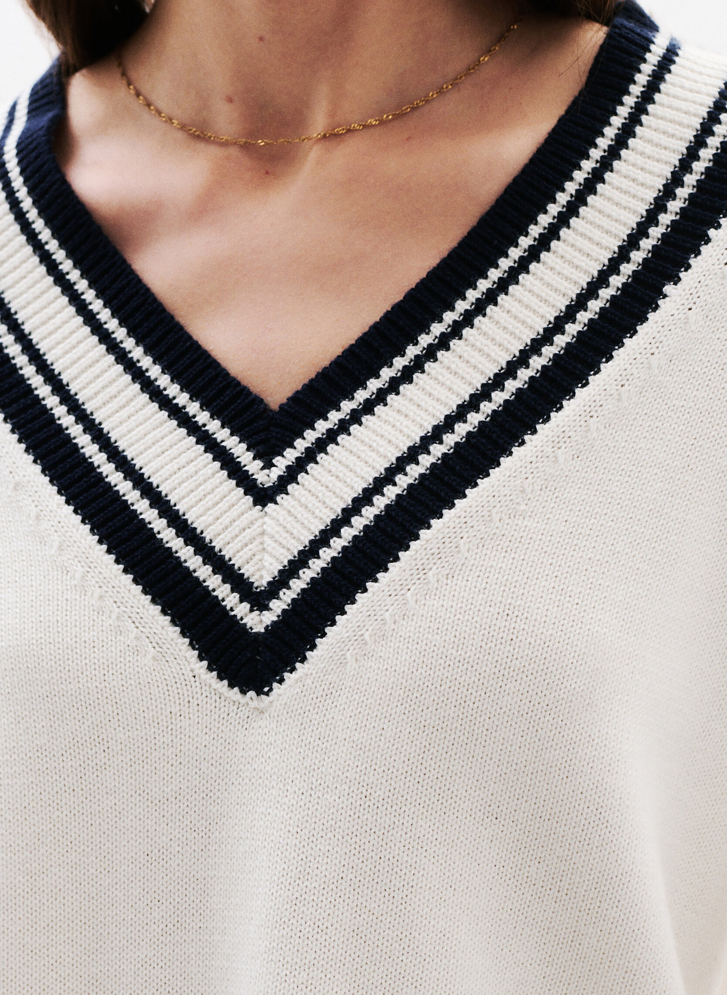 Straight V-neck cotton sweater CAROLL Beige