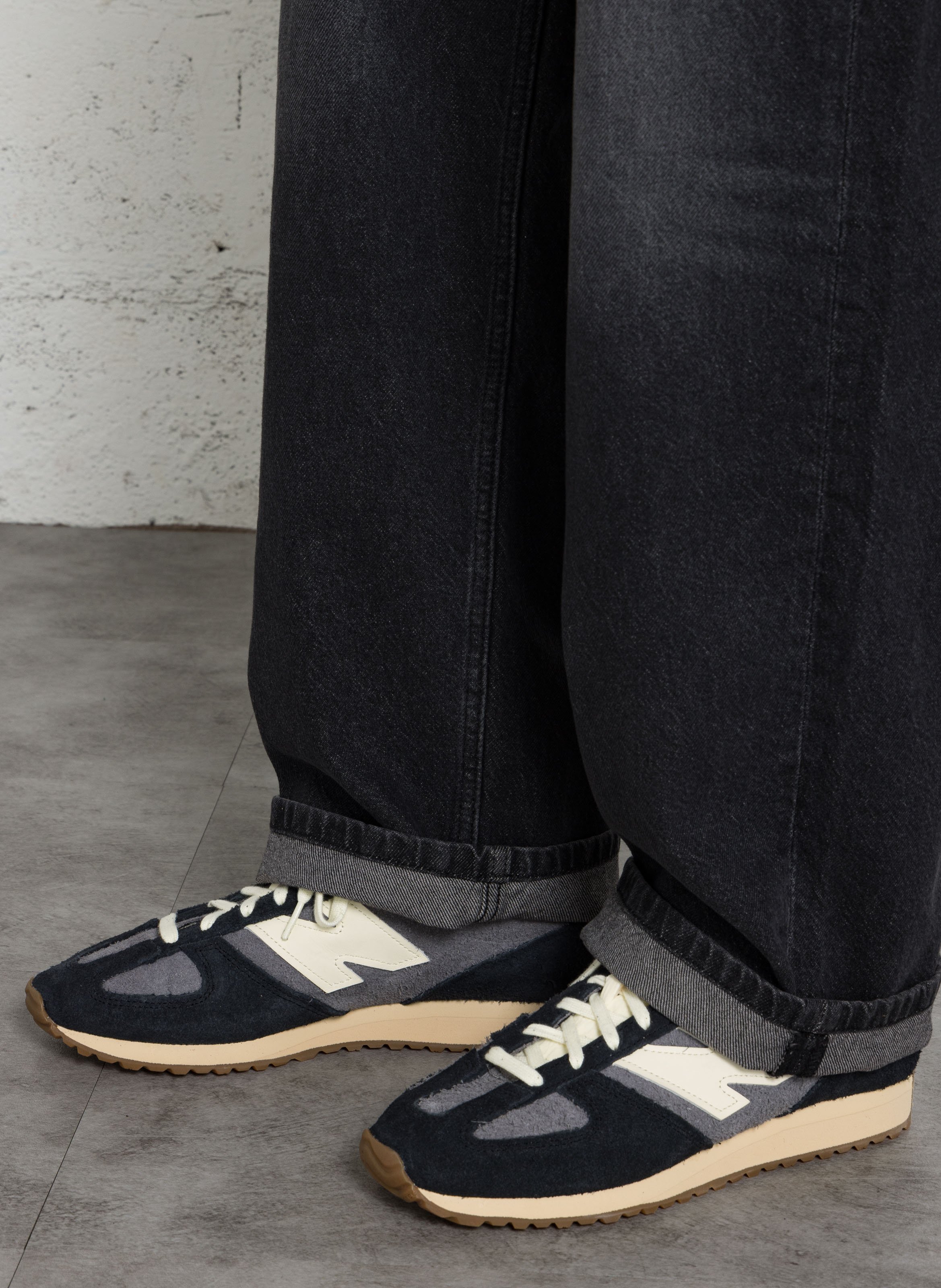 Low-top mixed leather sneakers NEW BALANCE Grey