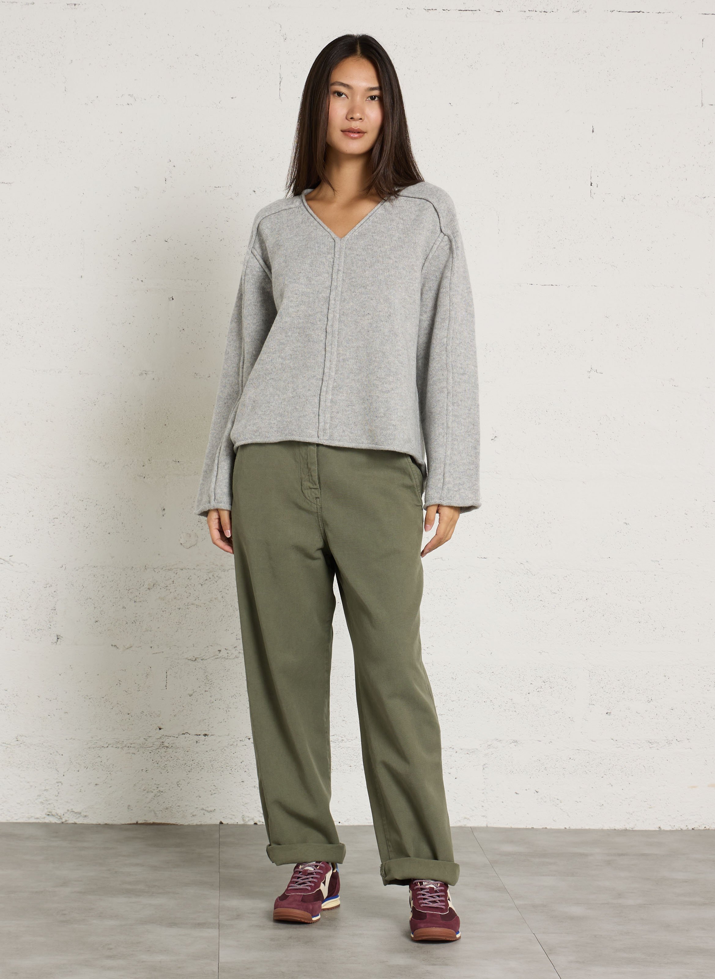 Pull ample col V en laine BELLEROSE Gris
