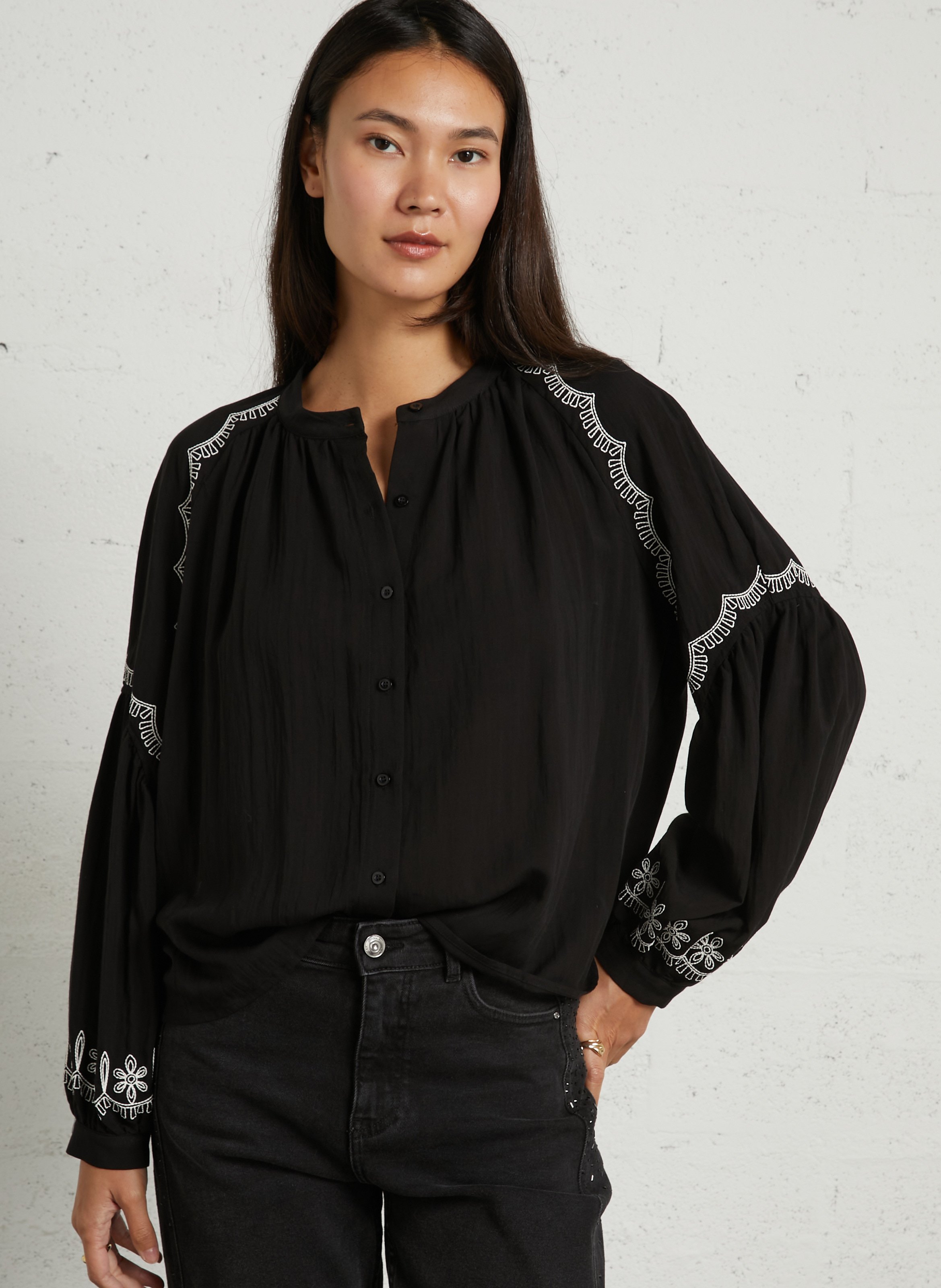 Blouse ample brodée THE KORNER Noir