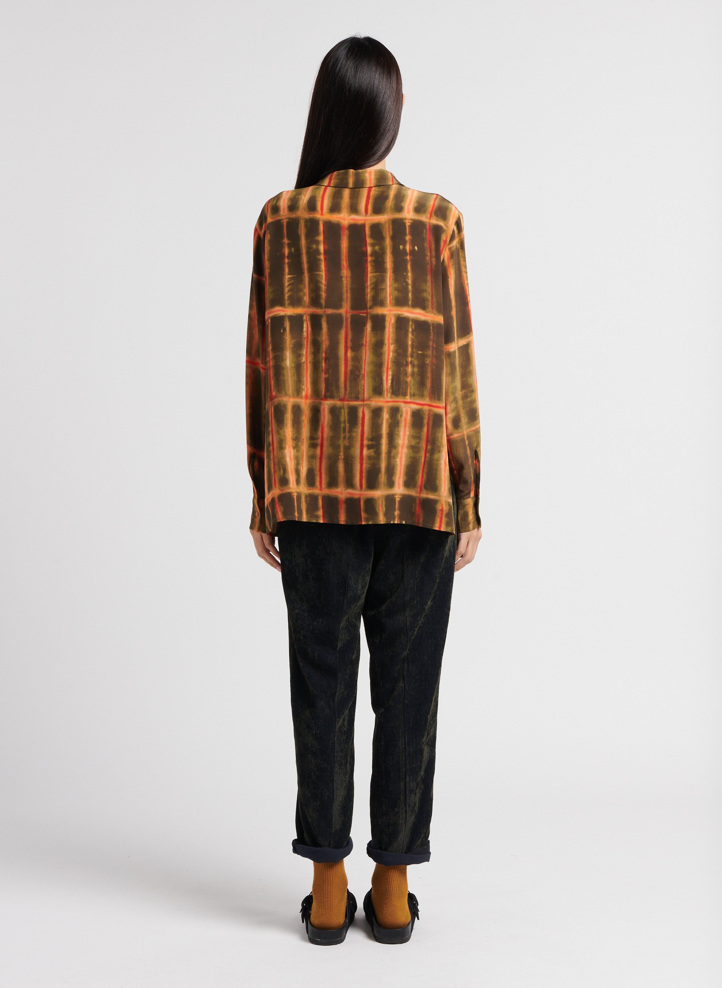 Pantalon carotte en velours côtelé MOMONI Gris