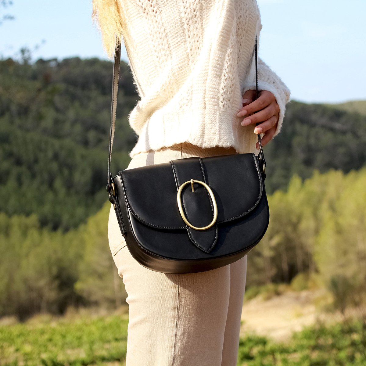 Sac boucle cuir lisse JULES & JENN Noir