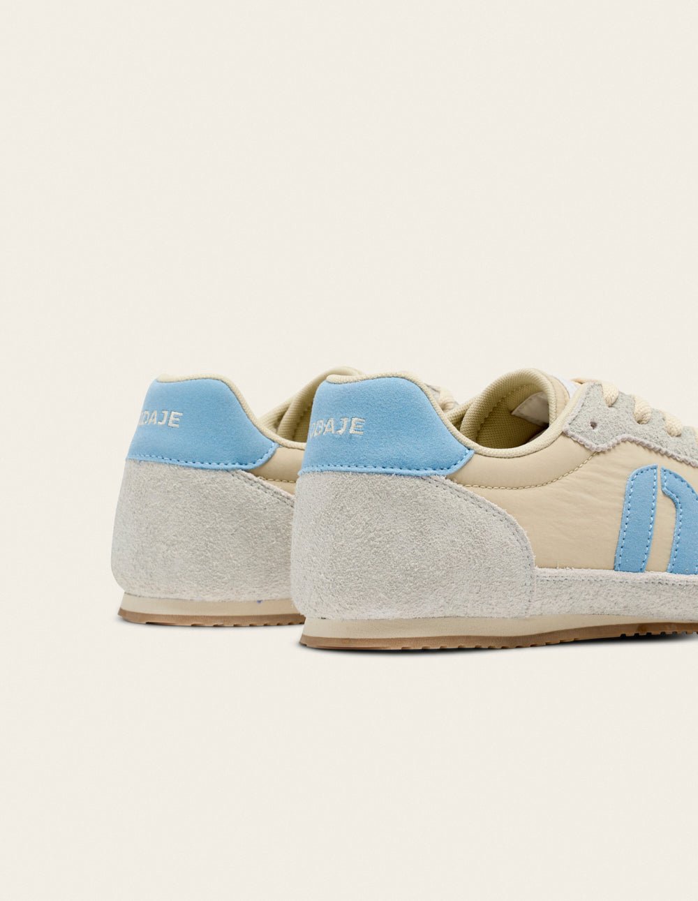 ASICS GEL PULSE 13 ODAJE EX. M.MOUSTACHE Beige