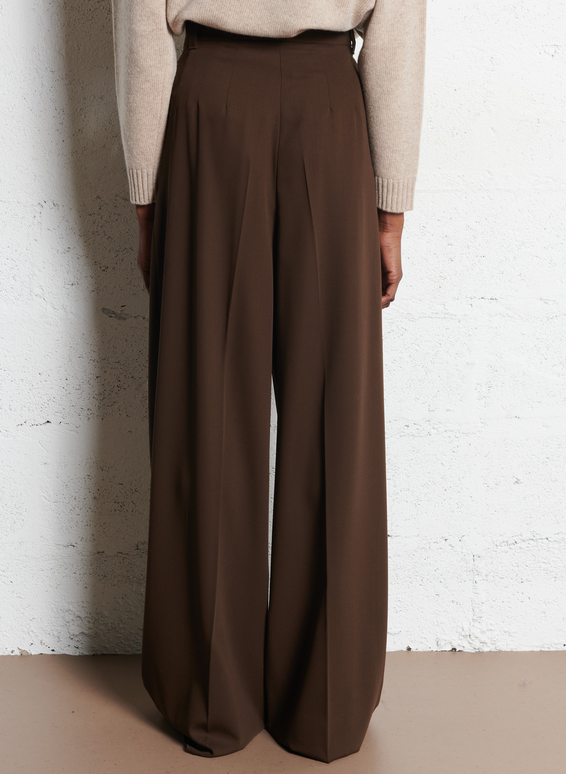Wide woollen trousers Brown