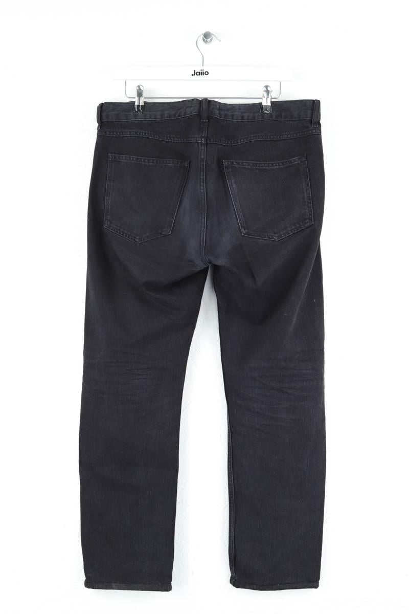 - Straight-leg jeans
- 5 pockets
- Straight cut
- Faded effect ISABEL MARANT - Seconde Main Black