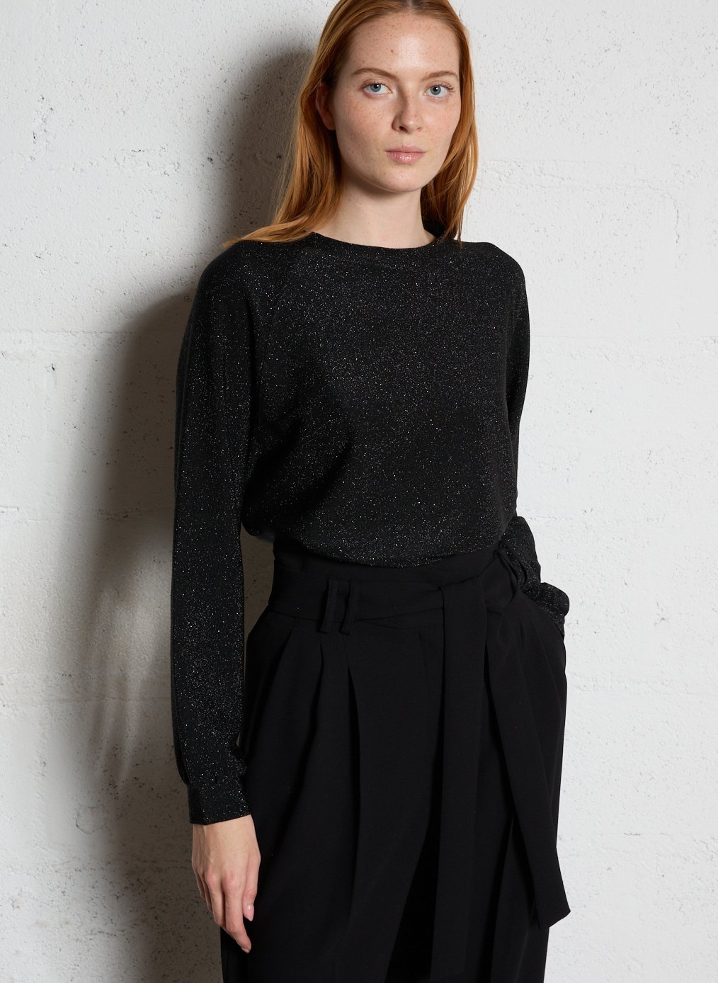 Oversized round neck sequined sweatshirt MAISON 123 Black