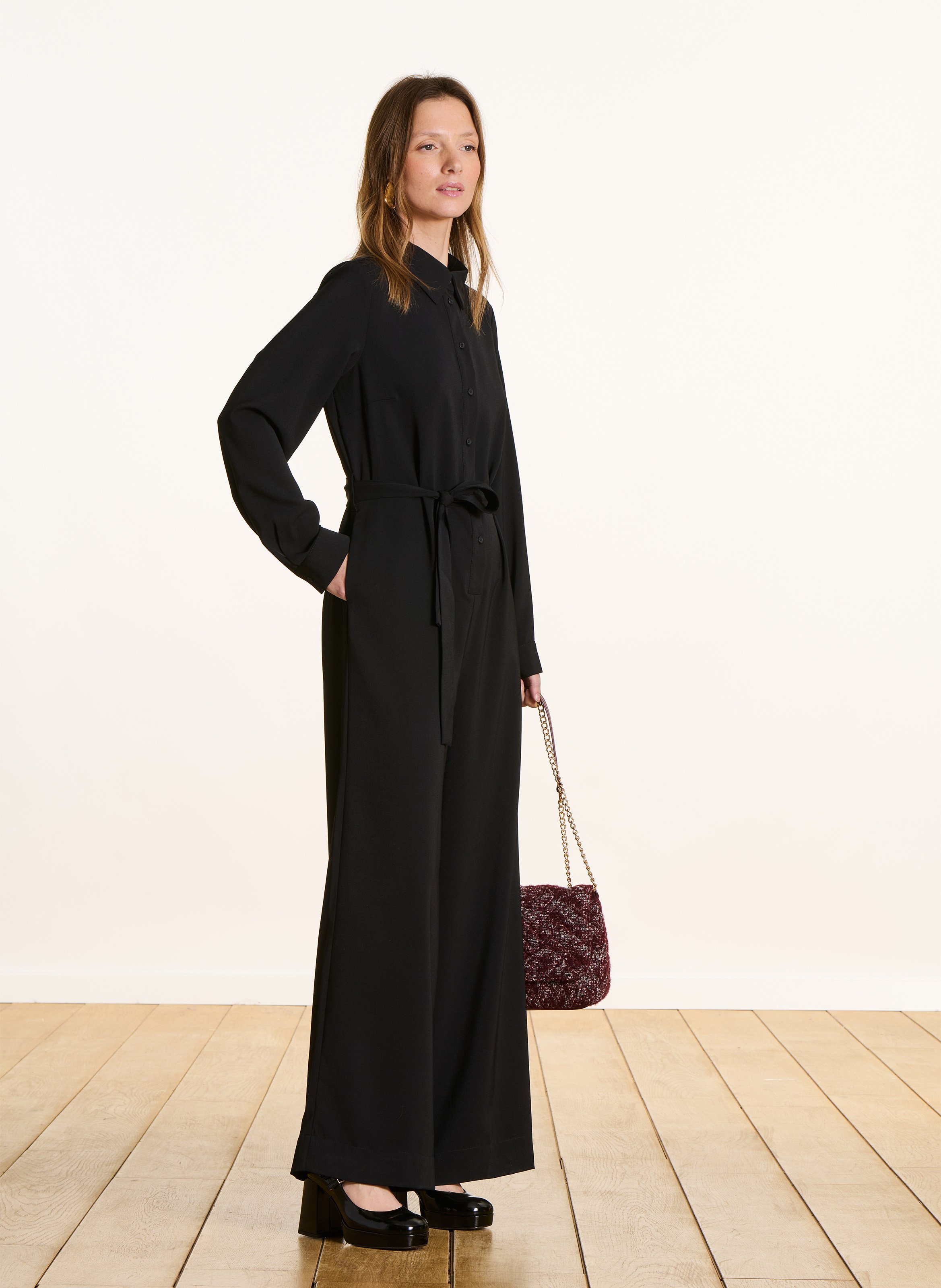 Rechte jumpsuit met klassieke kraag LA FEE MARABOUTEE Zwart