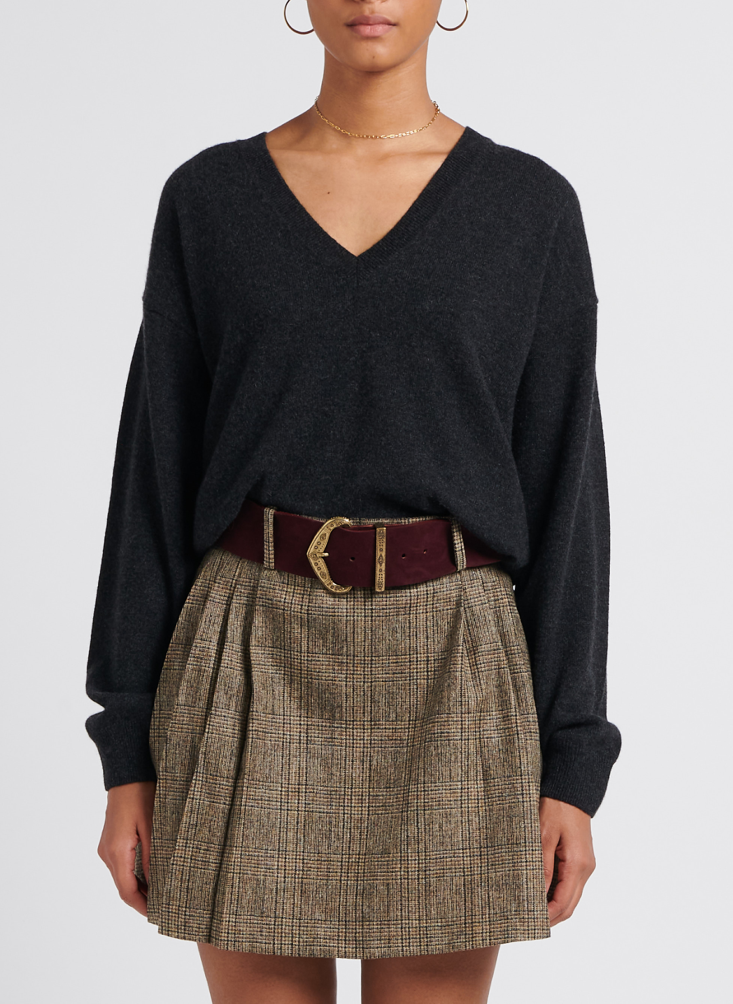 V-neck cashmere sweater SAISON 1865