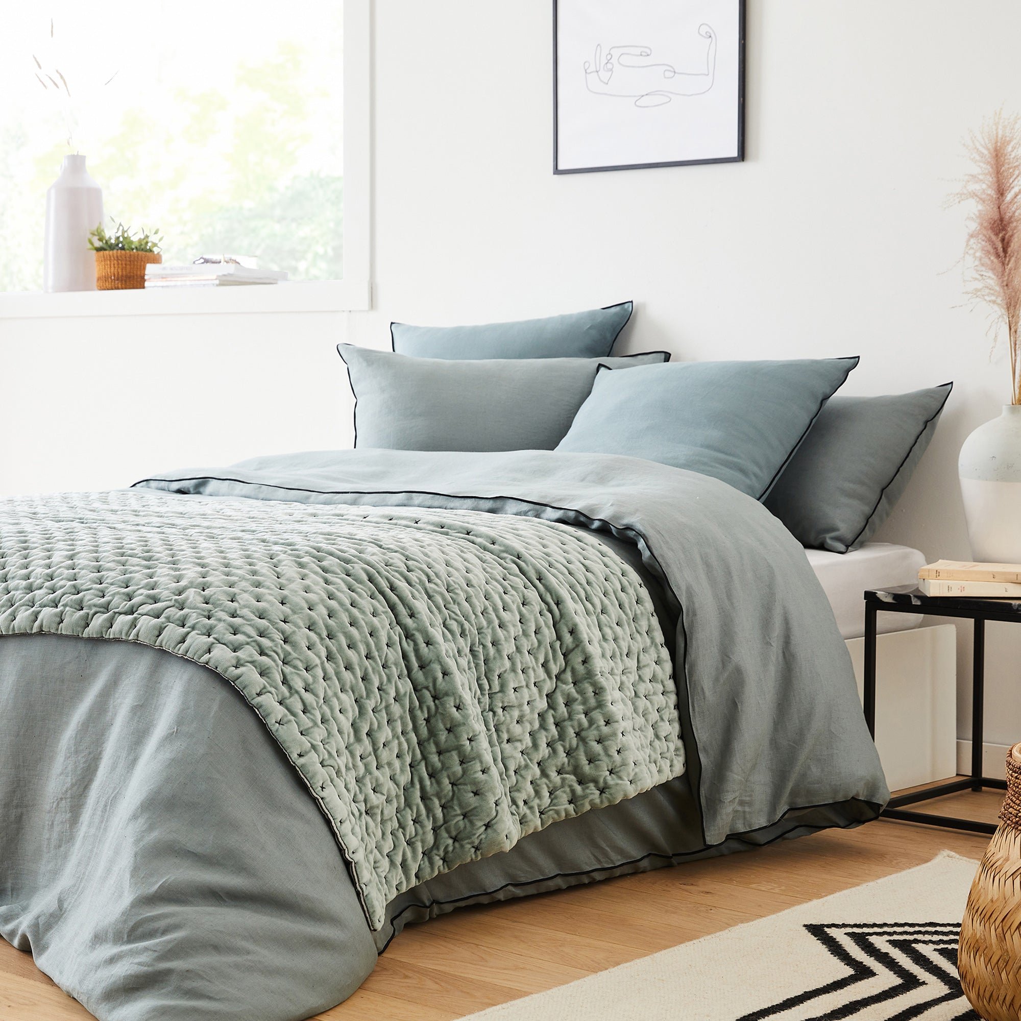 MALO - Linen quilt MADURA Green