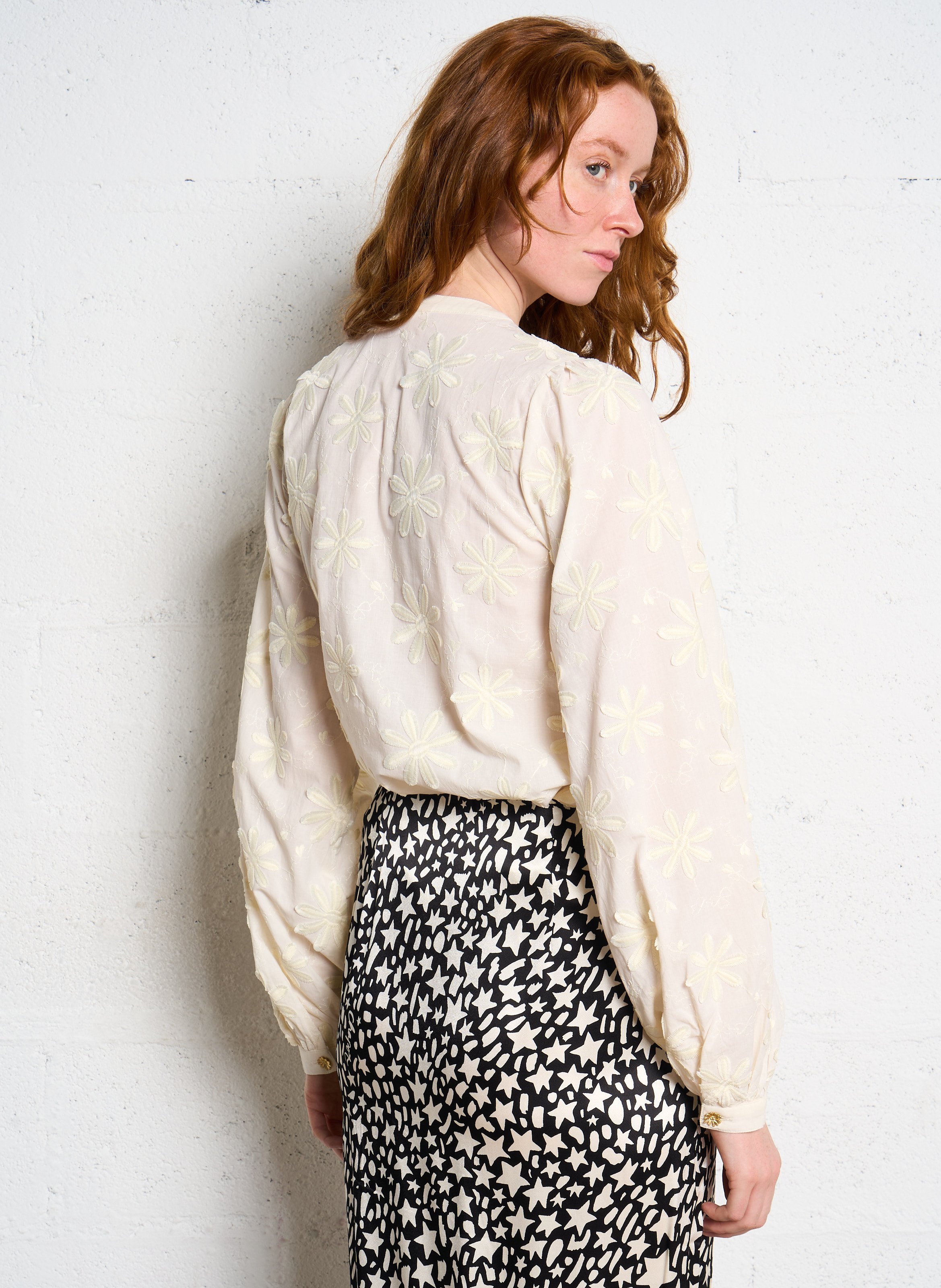 Chemise droite brodée en coton FABIENNE CHAPOT Blanc