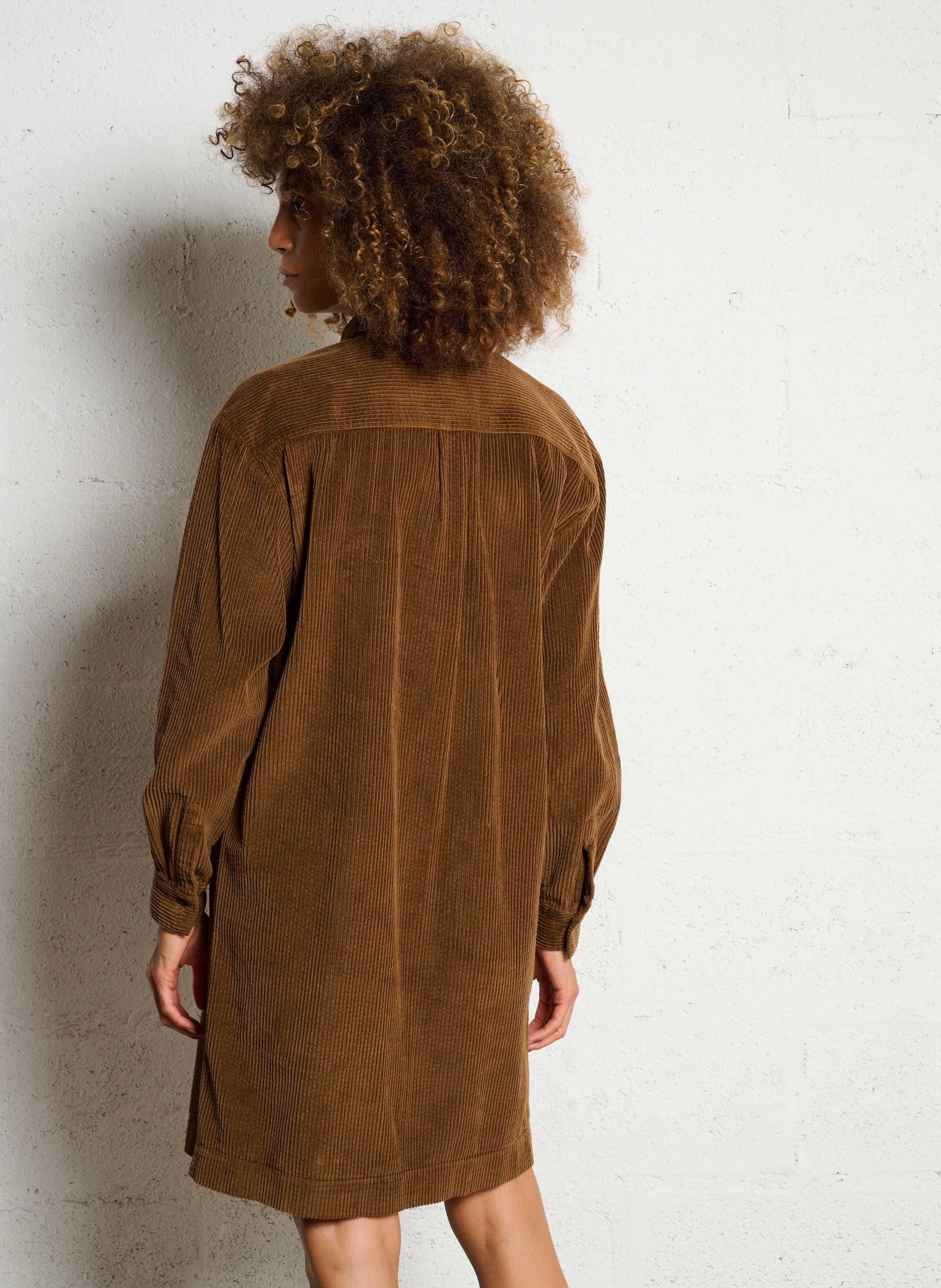 Robe courte chemise en velours côtelé HARTFORD Marron