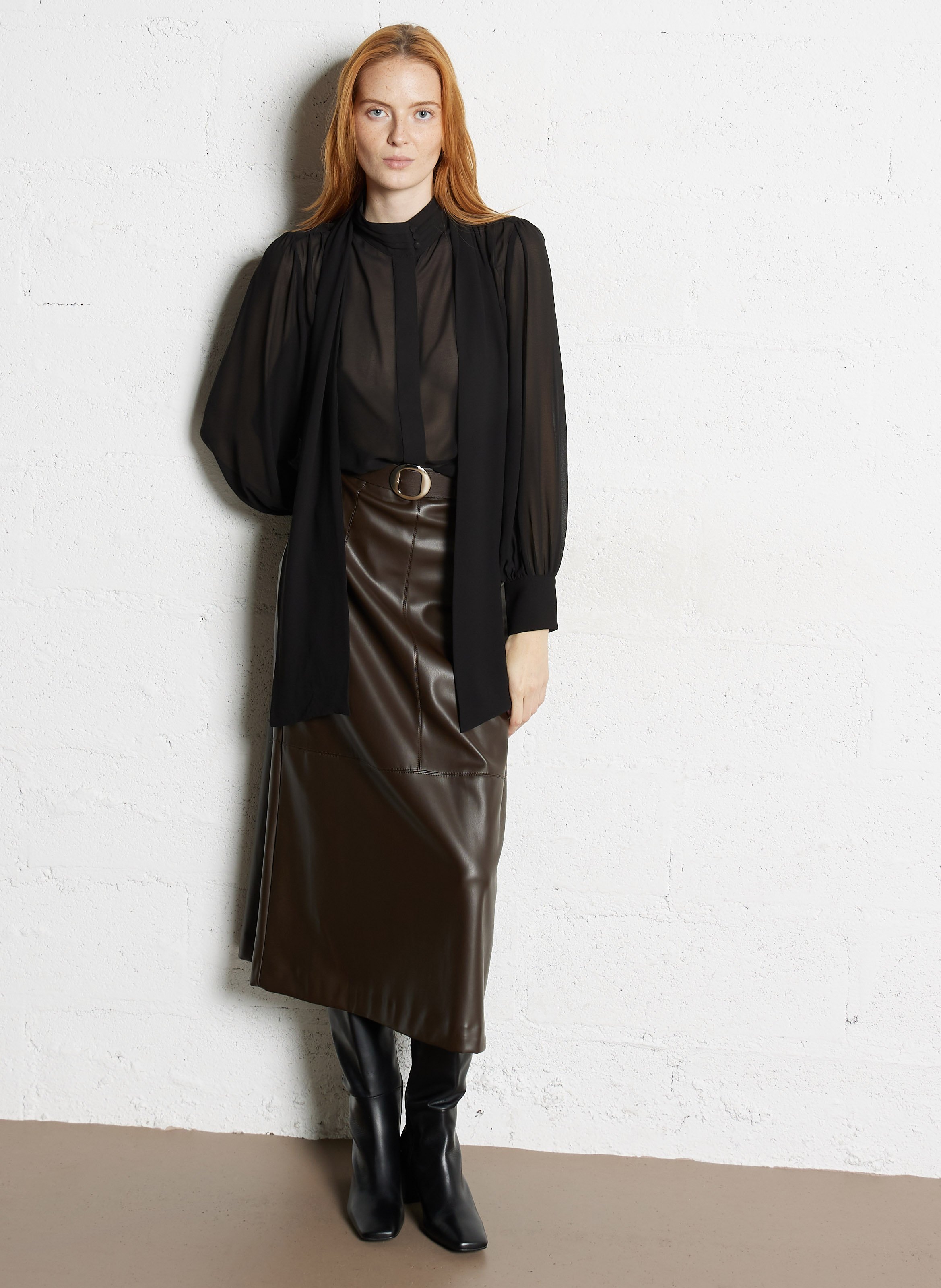 Fließende Bluse mit Schluppenkragen MAISON 123 Schwarz