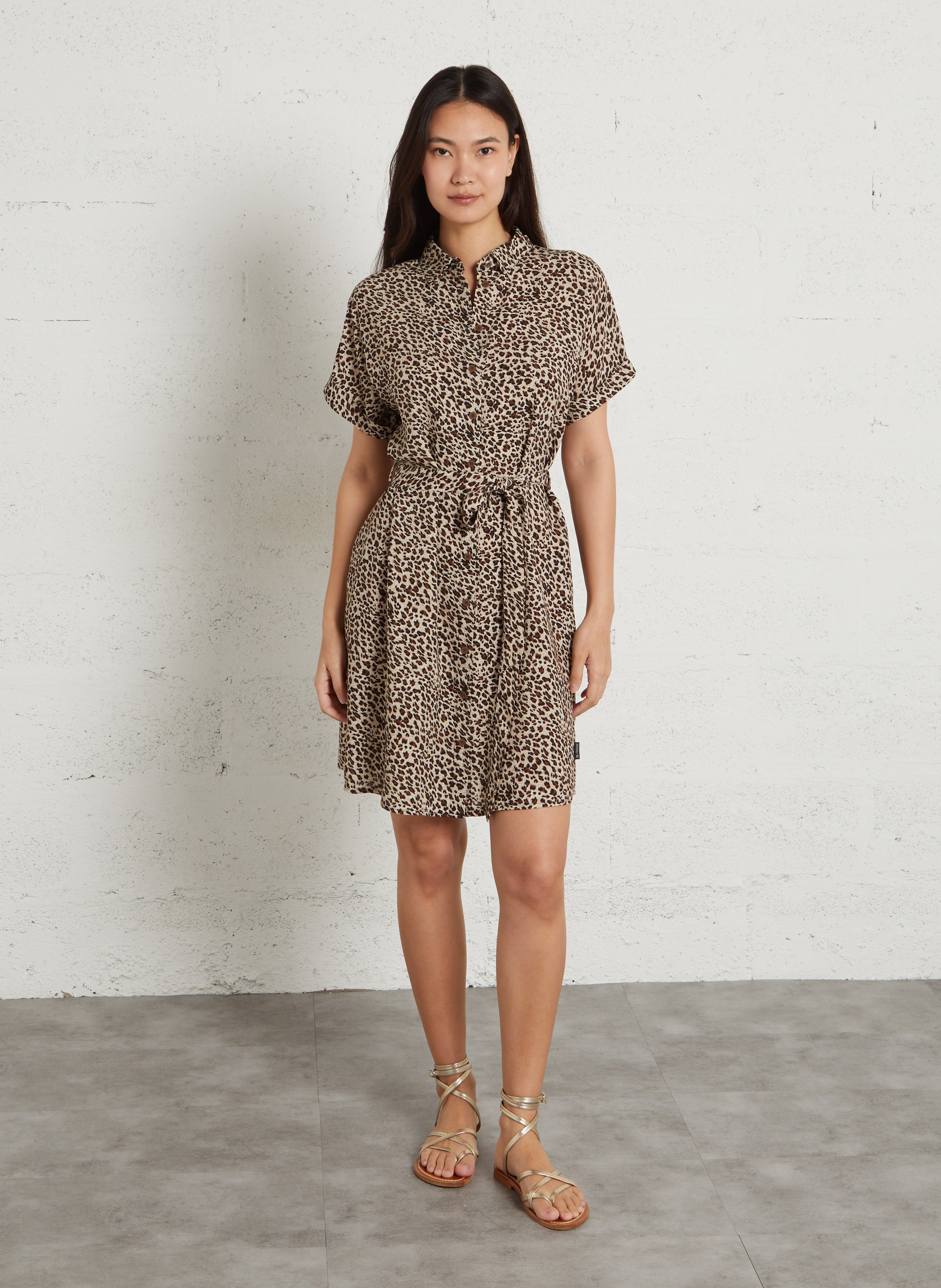 Robe courte col classique  LE TEMPS DES CERISES Marron