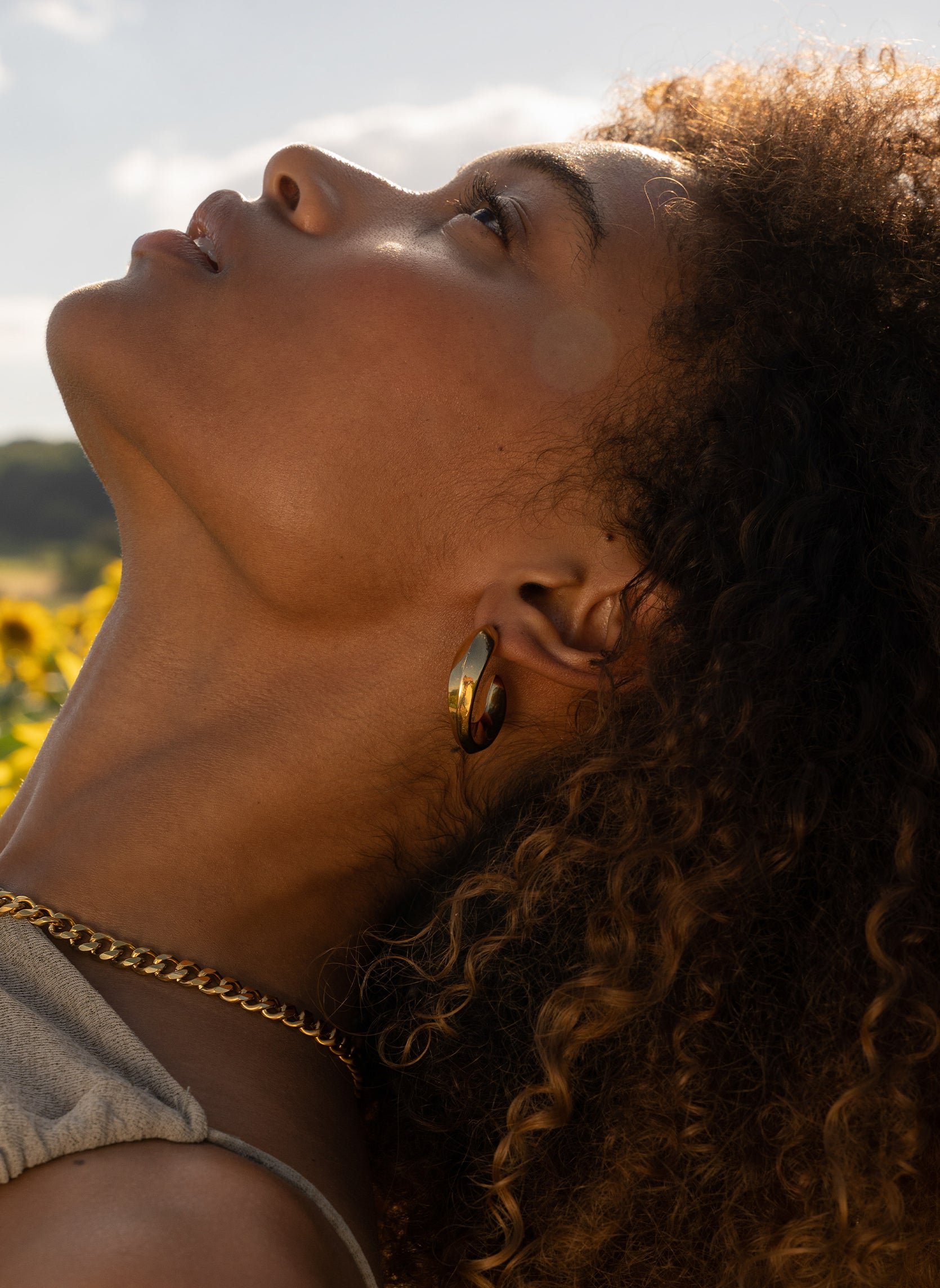 Adara hoops AEC Paris Golden