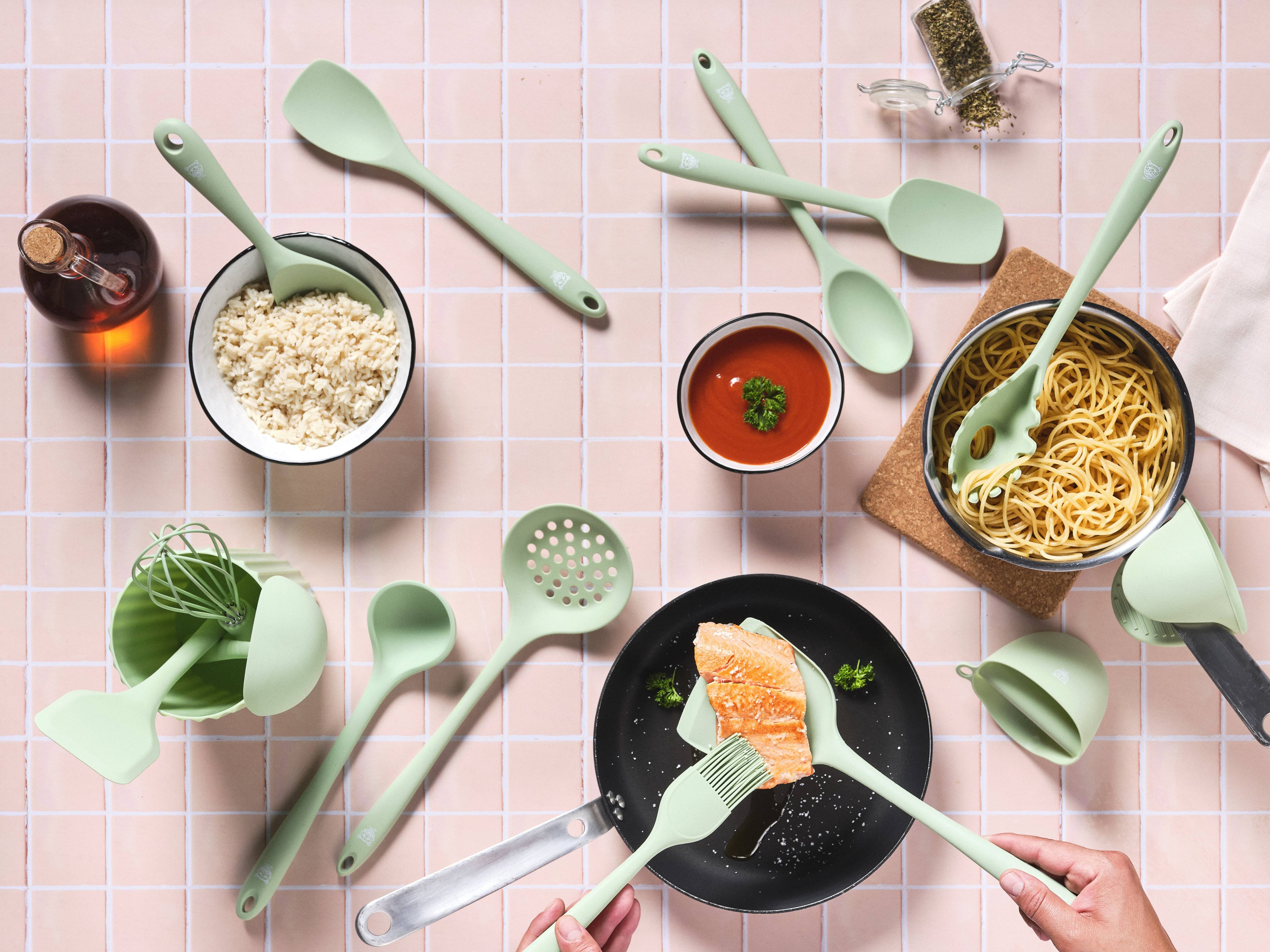 Ivar Silicone Kitchen Utensil Set - 15 Pieces BJORN Green