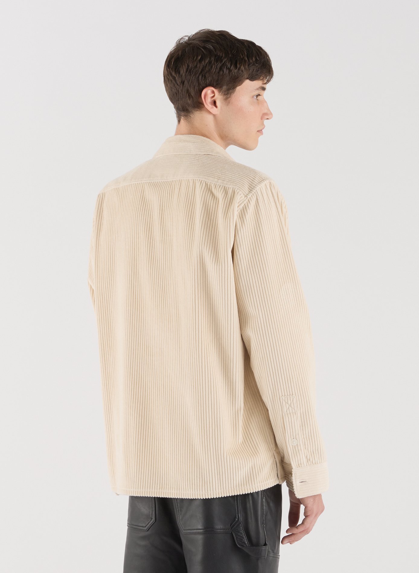 Corduroy cotton overshirt with classic collar. SAISON 1865 Beige