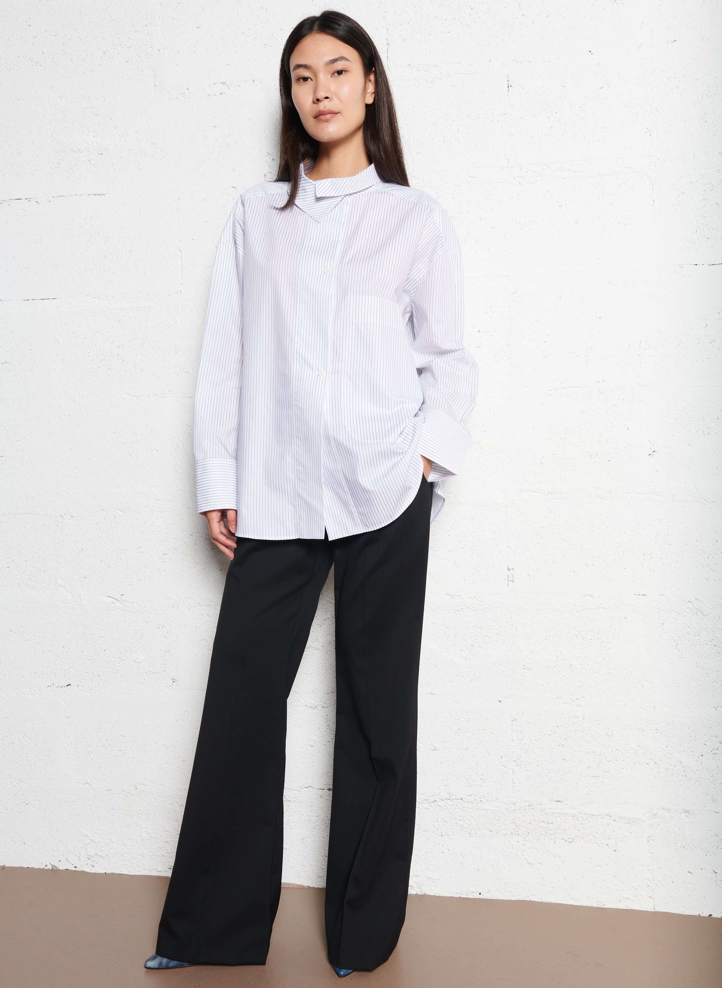 Pantalon flare en laine MARGAUX LONNBERG Noir