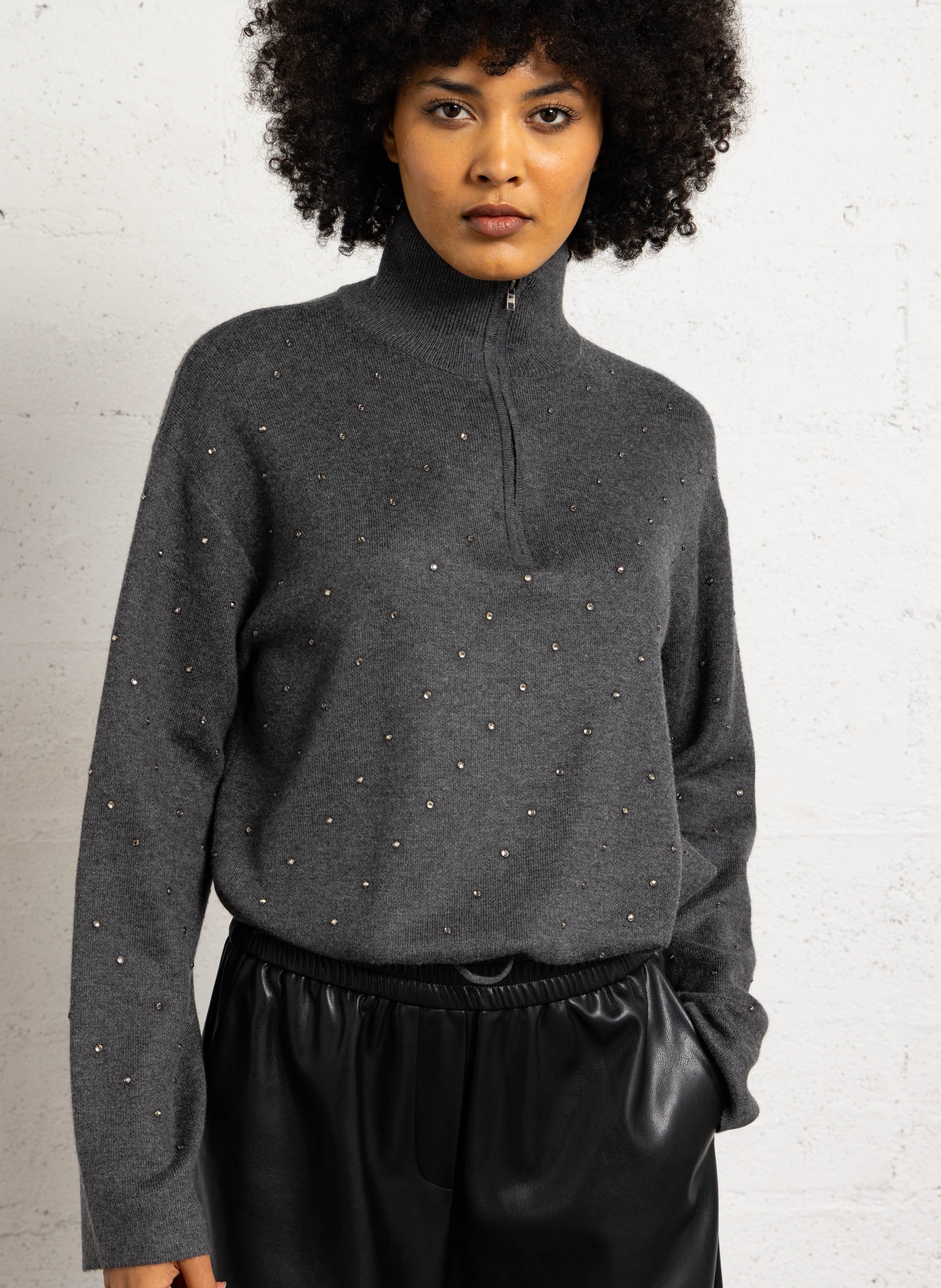 Pull cà strass col zippé  SUNCOO Noir