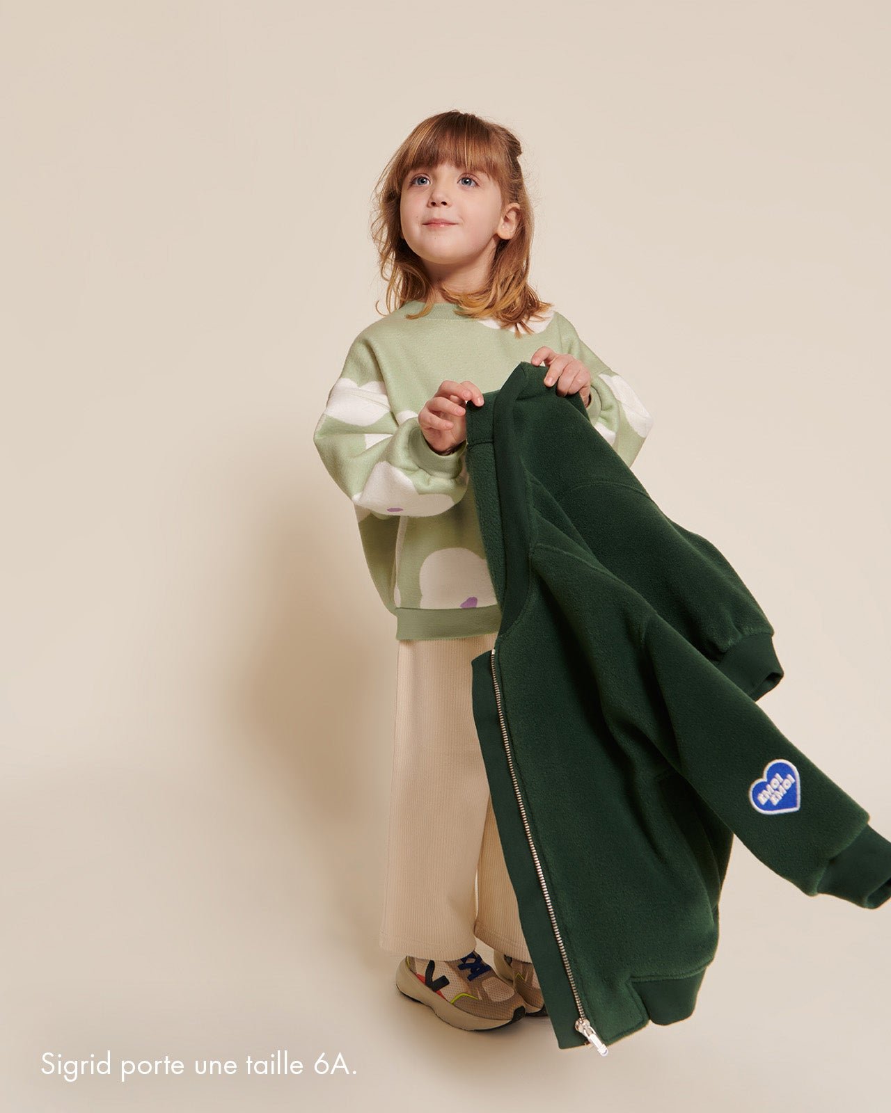 The Benito bomber jacket in recycled fleece. EMOI EMOI Green