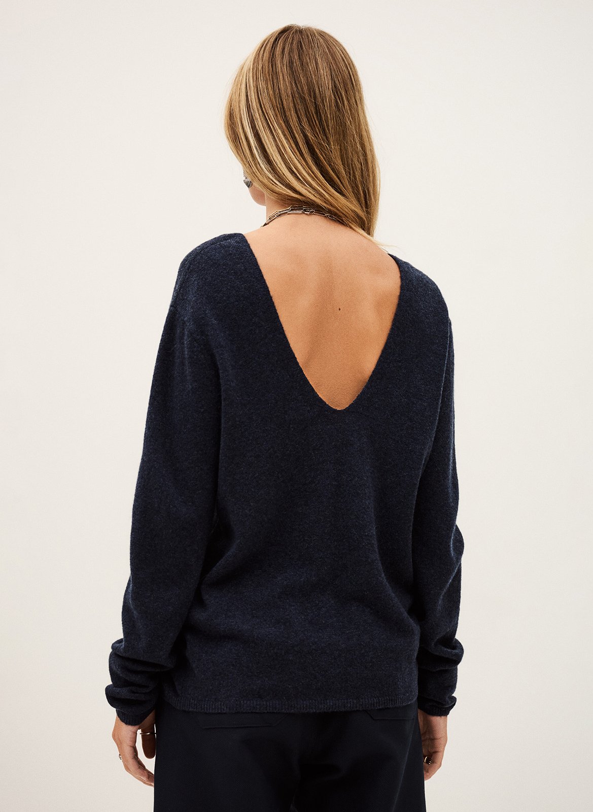 Blossom V-neck wool-blend sweater BA&amp;SH Blue