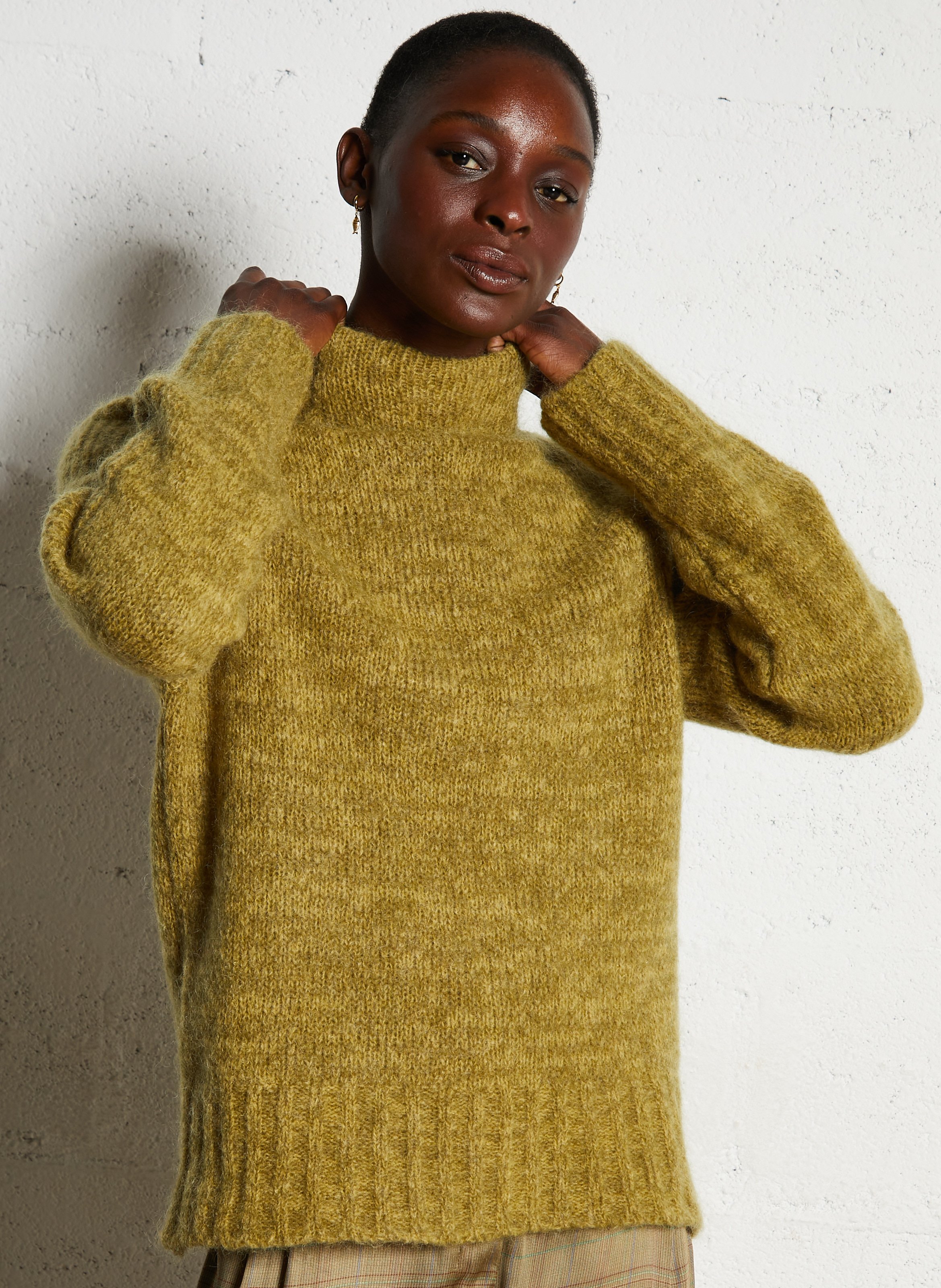 Pull droit col montant en laine mélangée MAISON ANJE Kaki