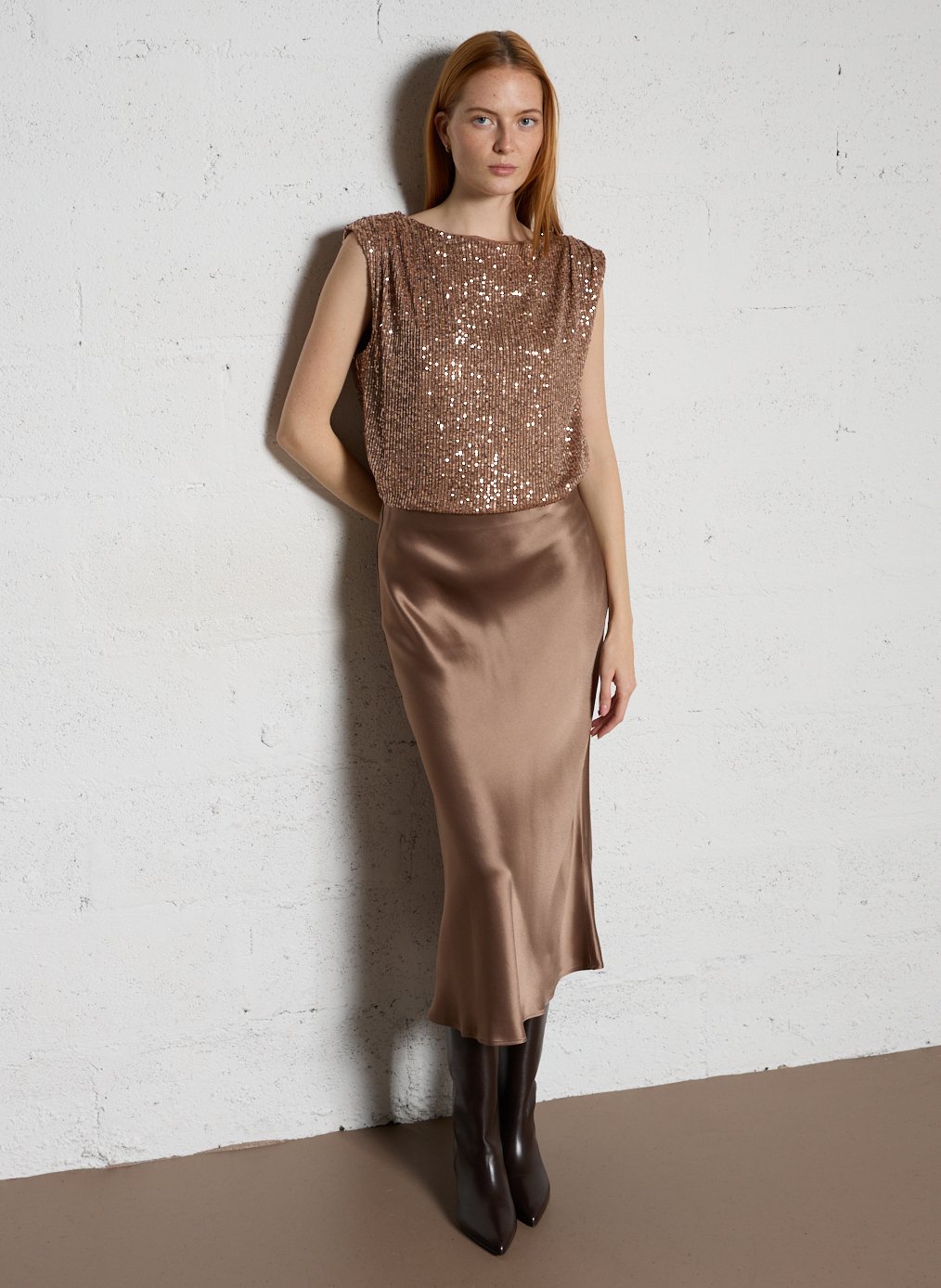 Jupe midi fluide en satin MAISON 123 Gris