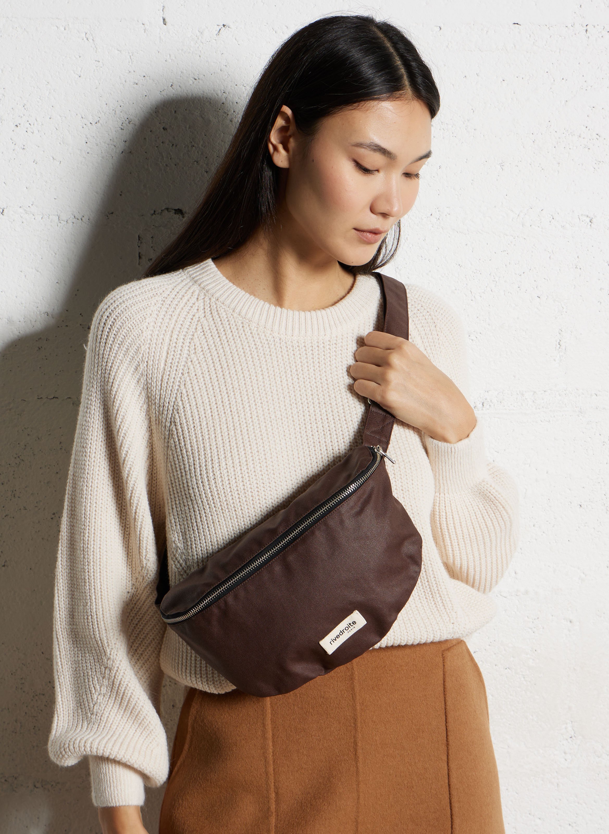 Plain waxed zippered bum bag RIVEDROITE PARIS Brown