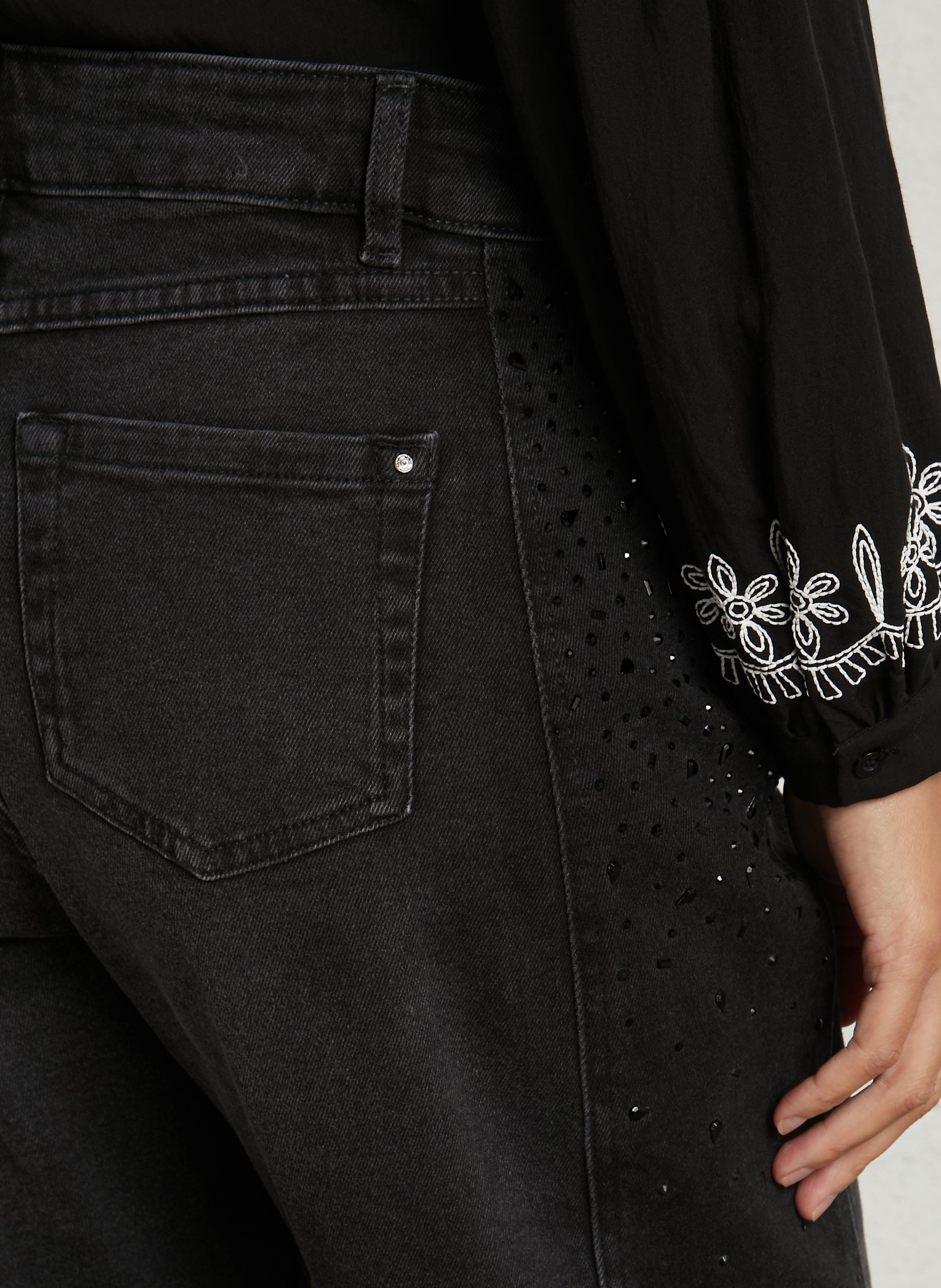 Slim jeans with rhinestones in mixed cotton MAISON 123 Black