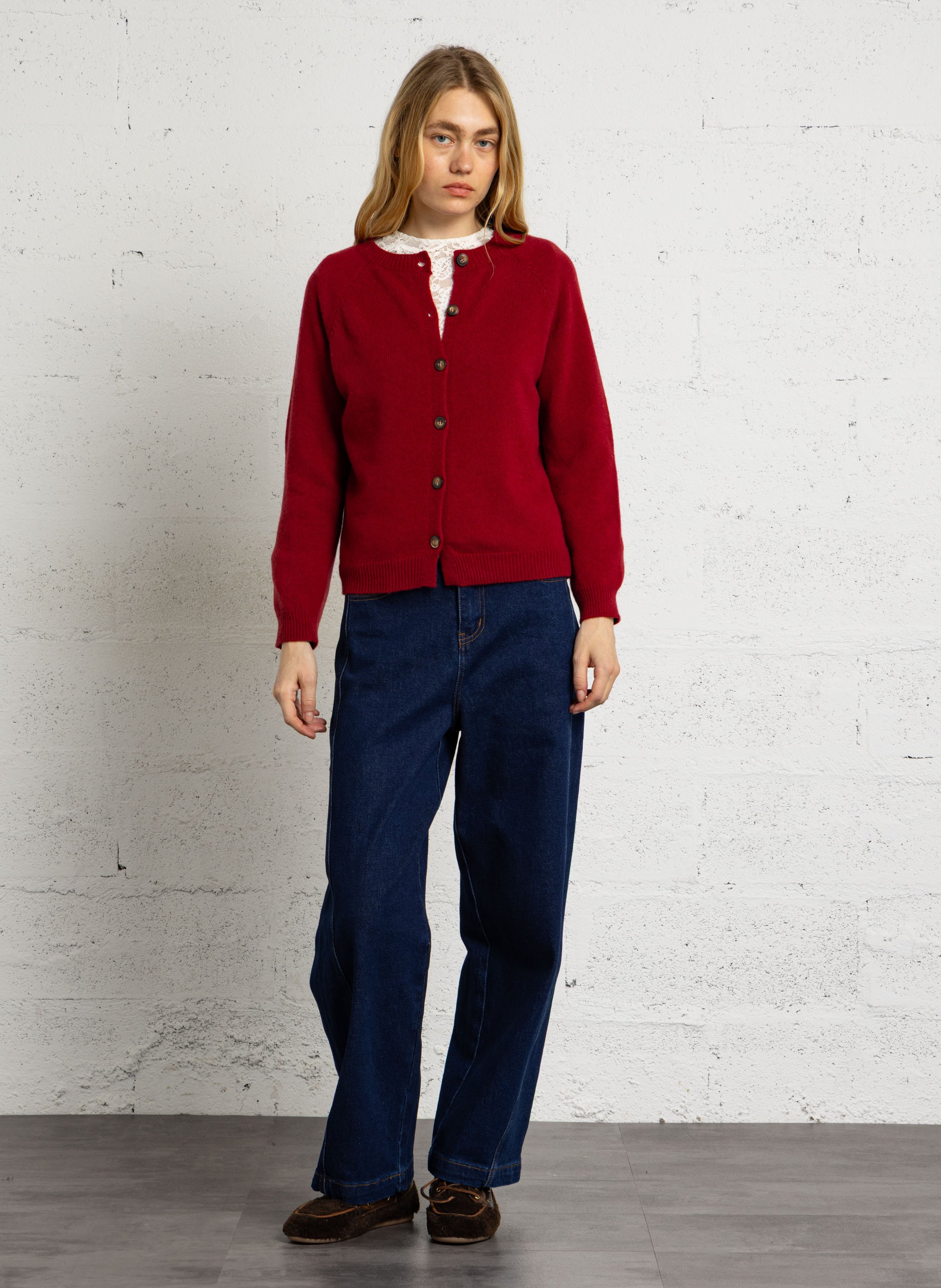 Straight round-neck merino wool cardigan SUZIE WINKLE Red