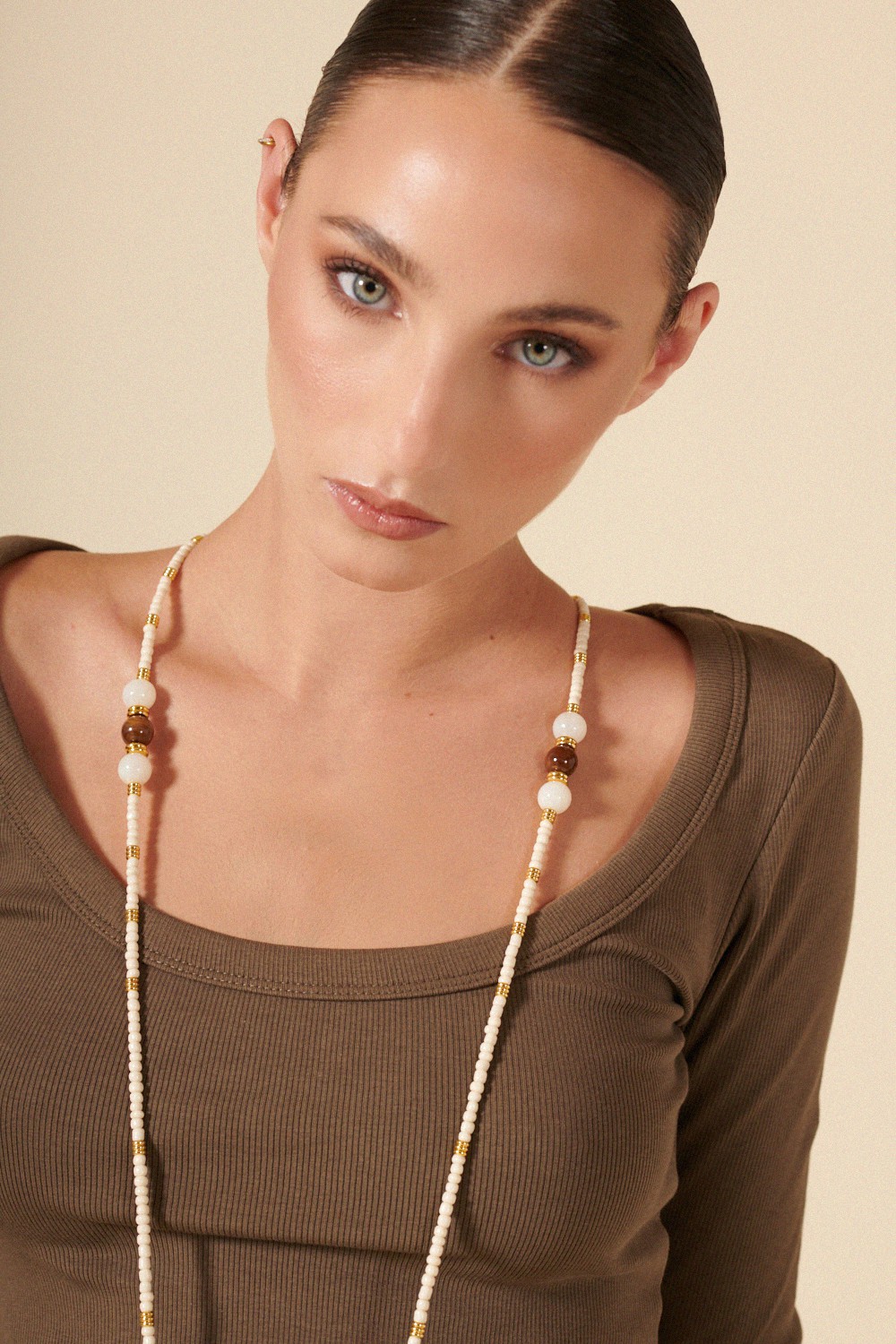 Beaded phone chain Beige