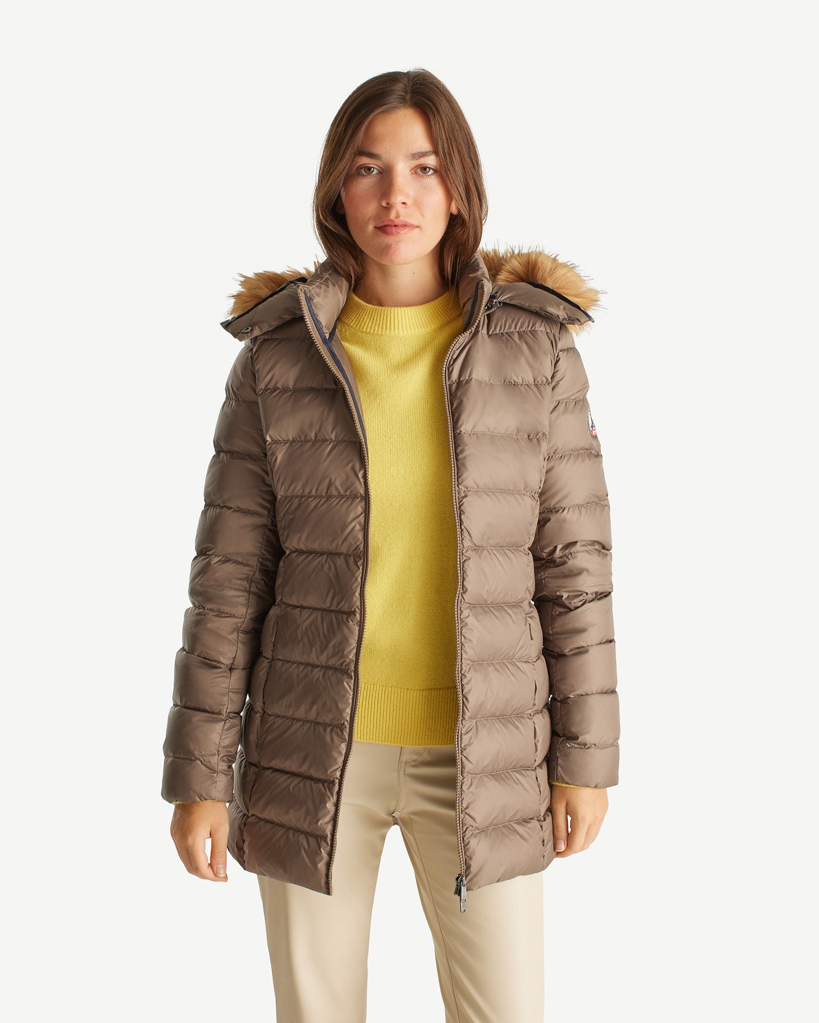 Mid-length puffer coat for extreme cold in pearl JOTT Beige