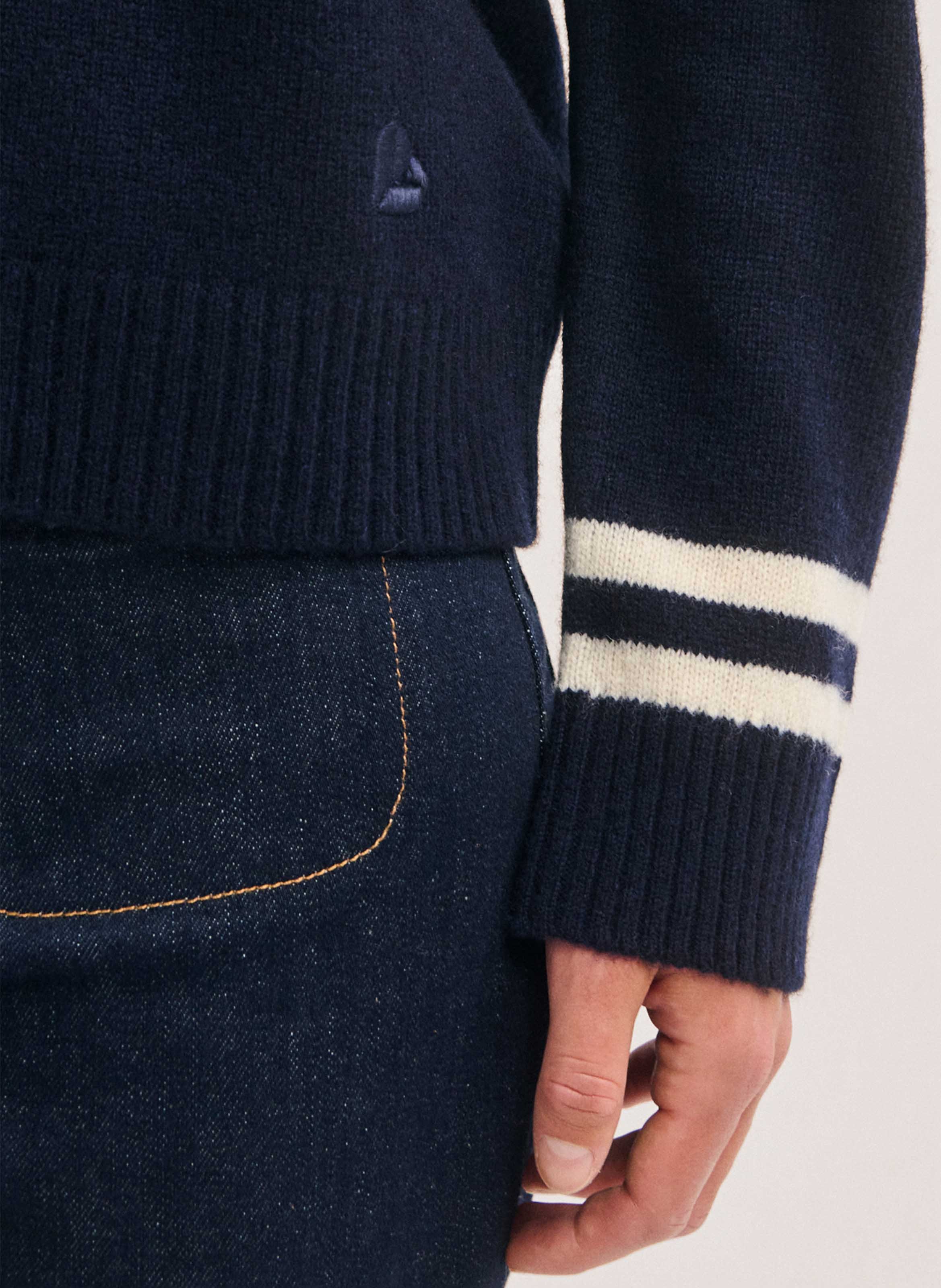V-neck wool sweater PABLO Blue