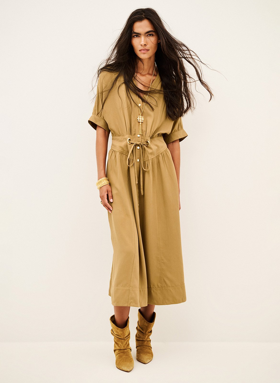 Robe chemise midi cintrée à manches courtes BA&SH Beige
