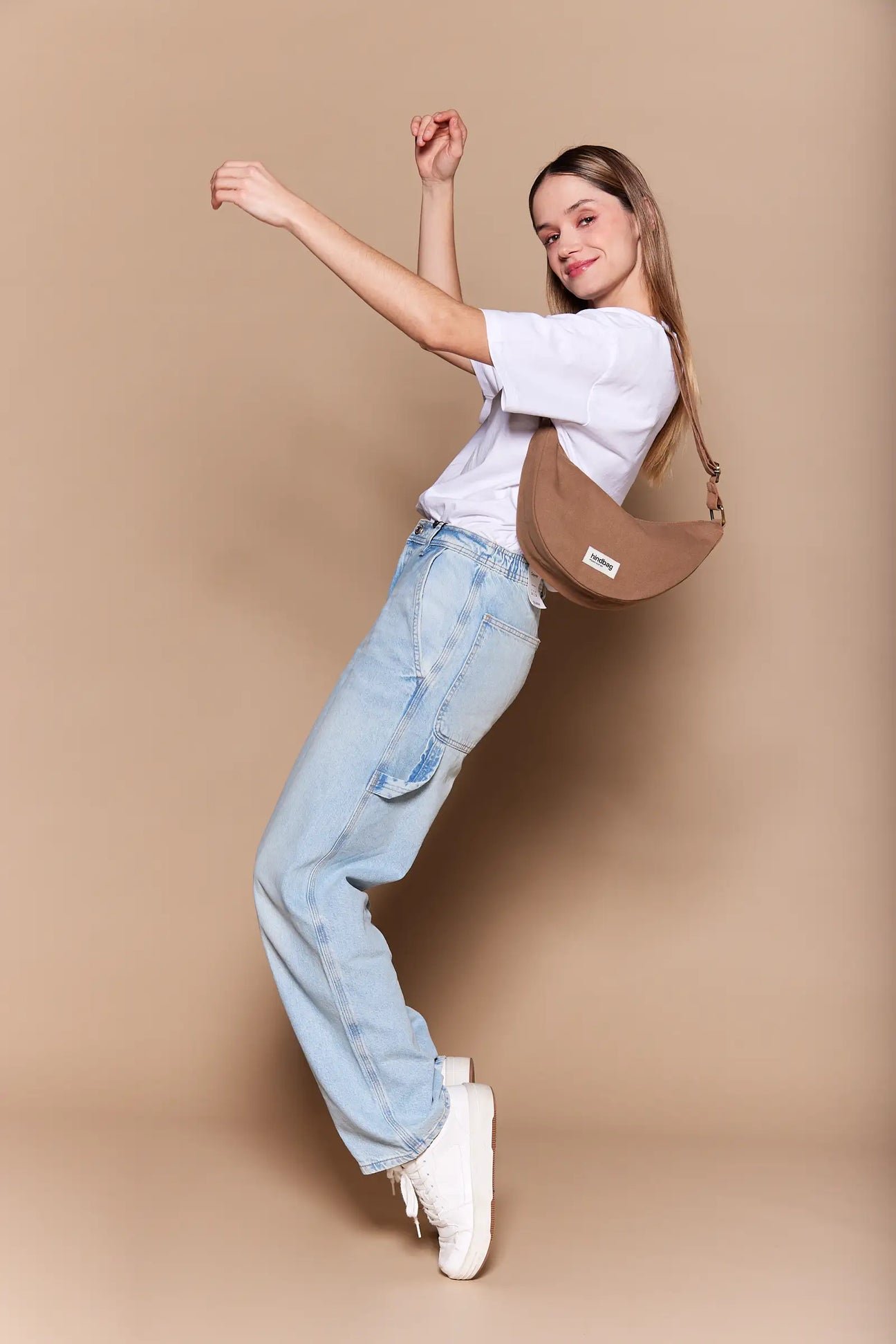 Cotton waist bag Brown