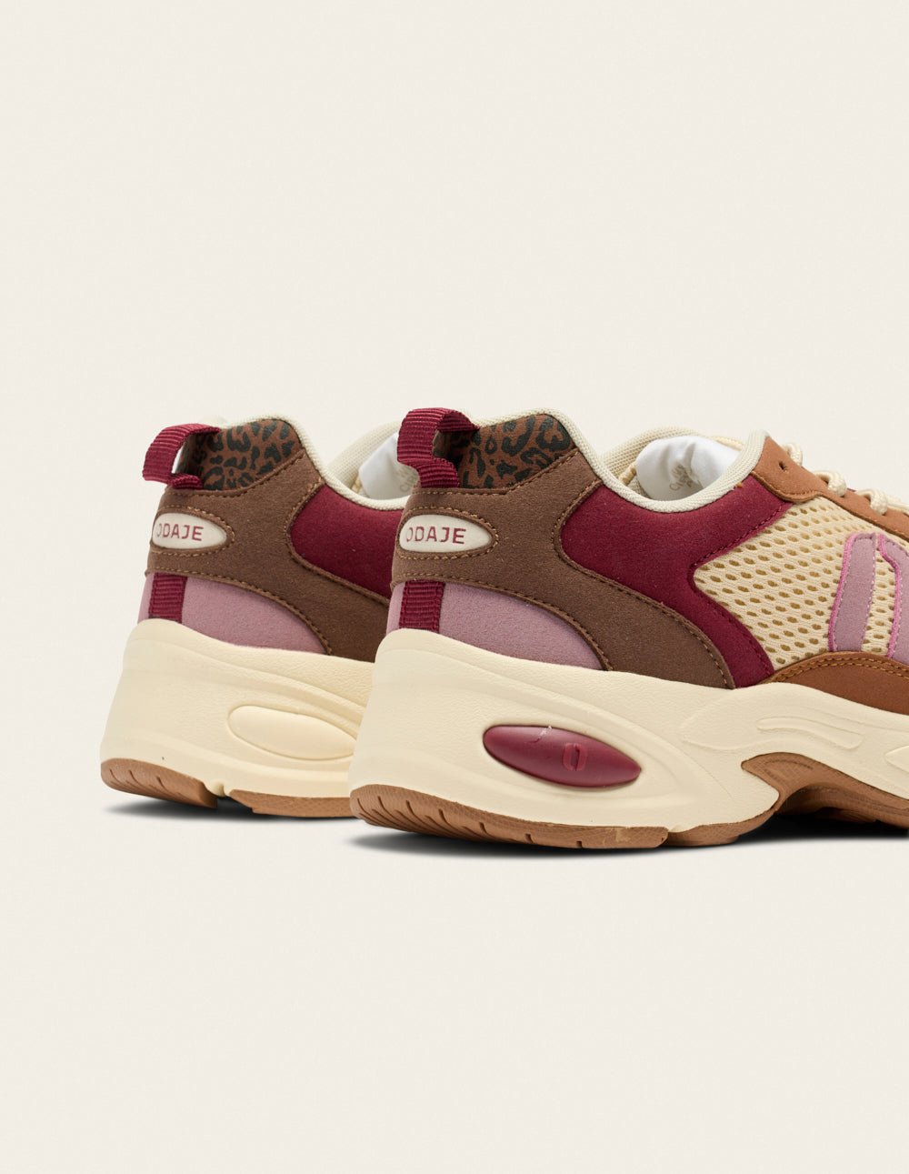 ASICS GEL PULSE 13 ODAJE EX. M.MOUSTACHE Red