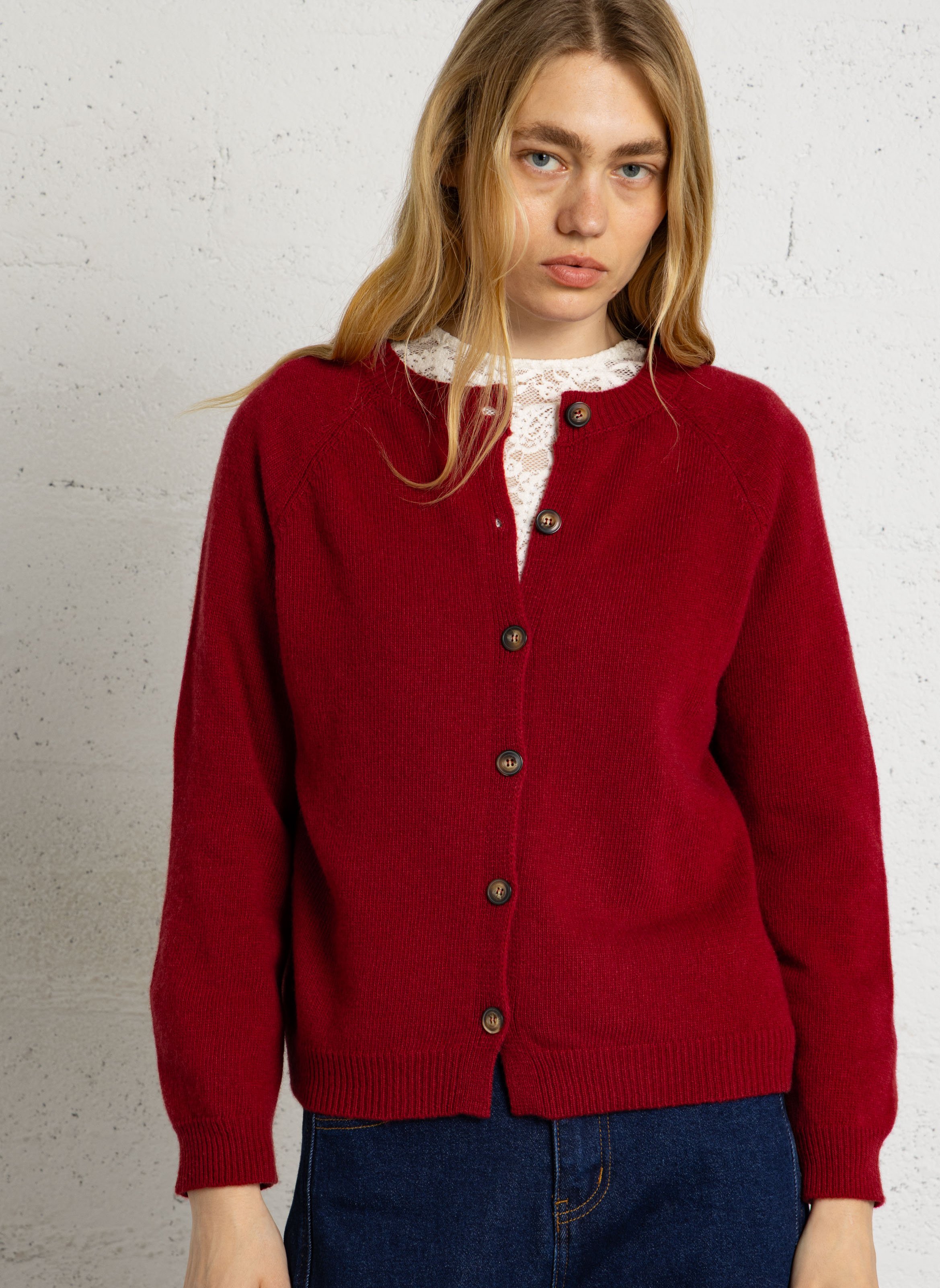 Straight round-neck merino wool cardigan SUZIE WINKLE