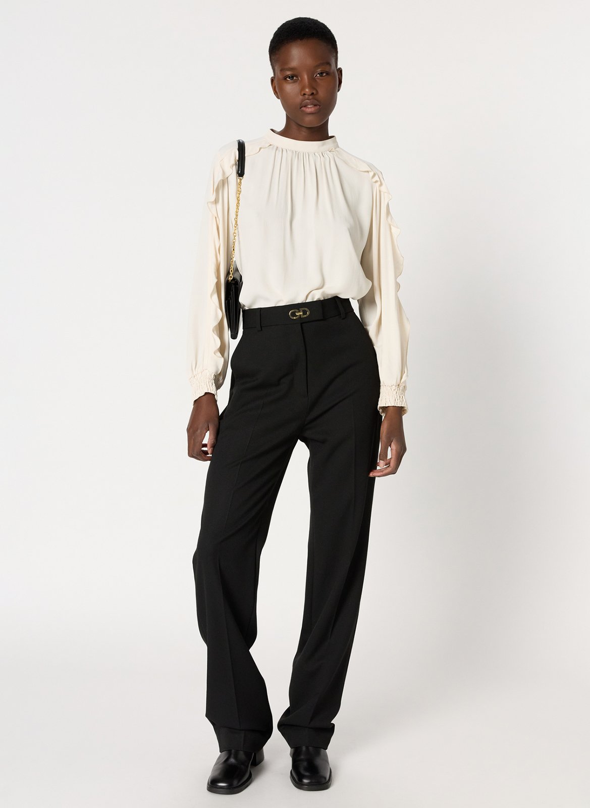 Blouse droite col montant Beige