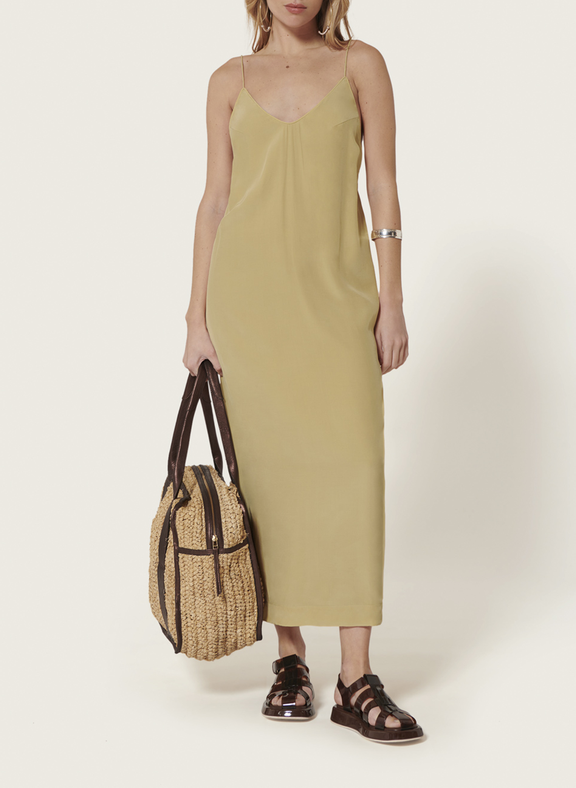 Lange, rechte jurk met V-hals KARMA KOMA Beige