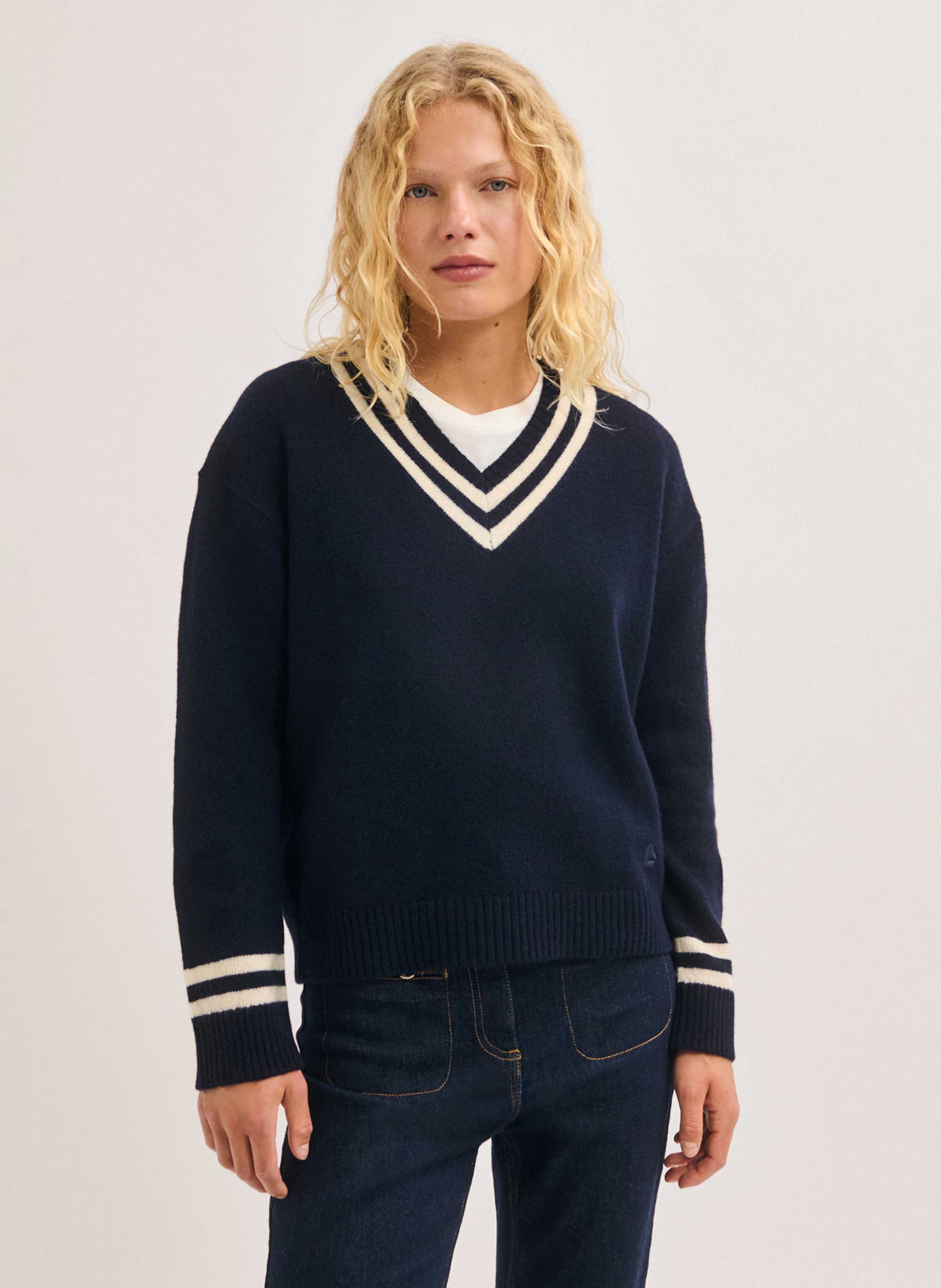 V-neck wool sweater PABLO Blue