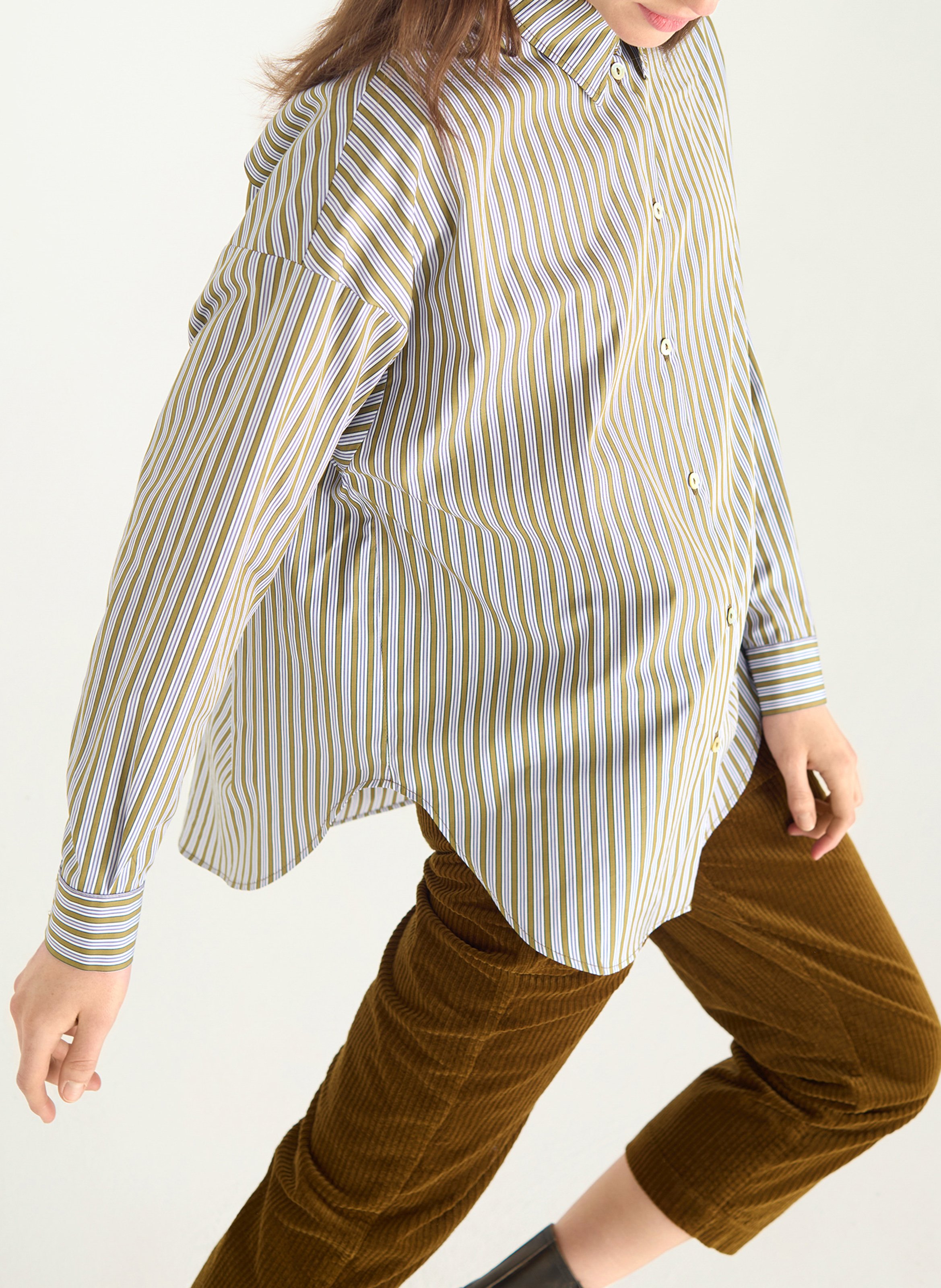 Blouse met klassieke kraag COTELAC Groen