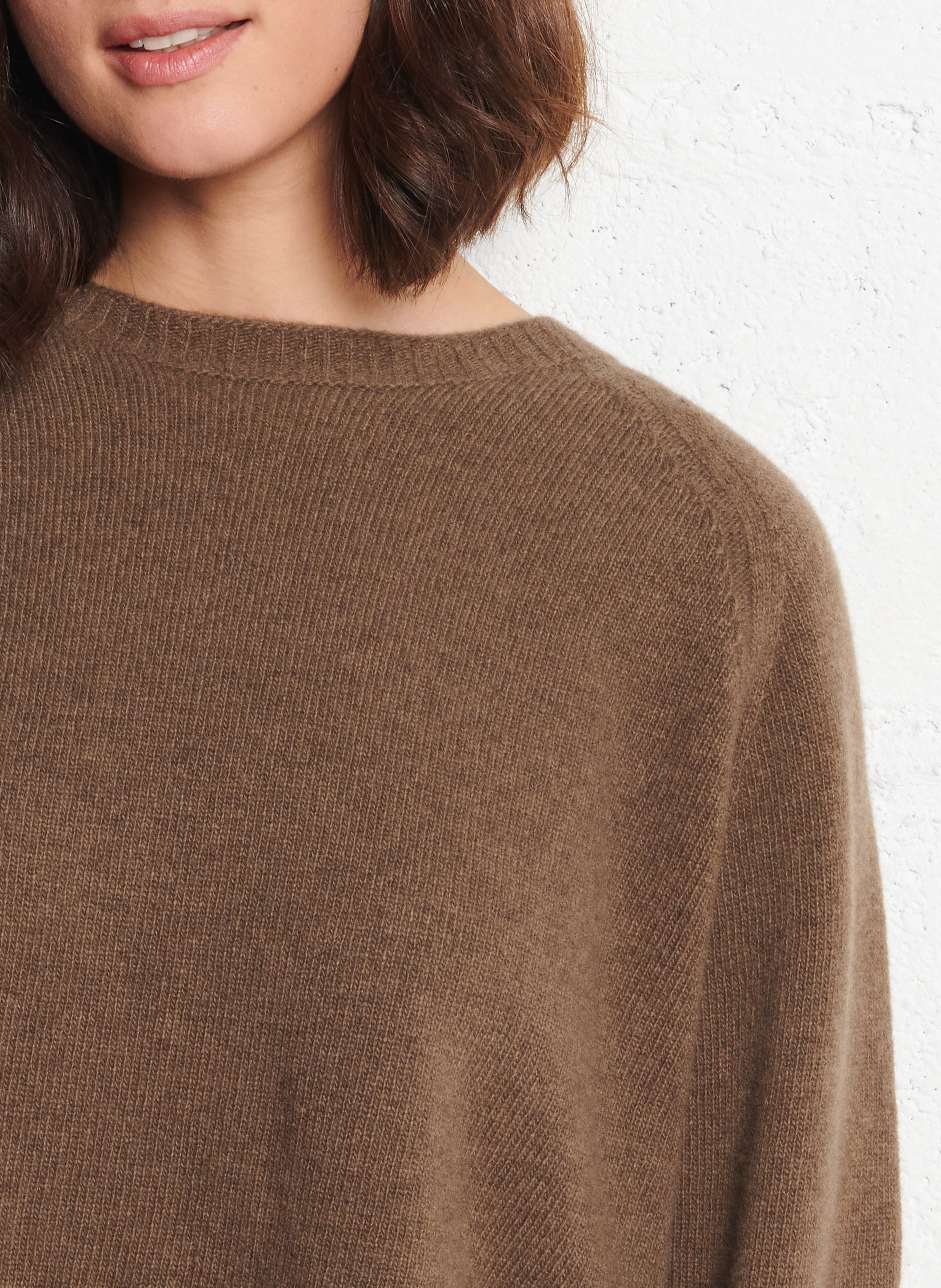 Loose-fit round-neck wool jumper HOD PARIS Green