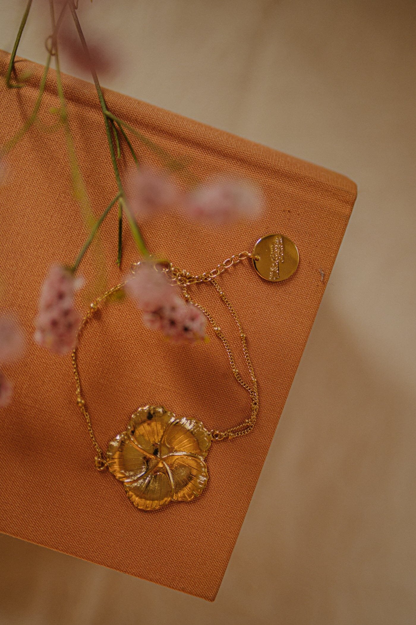 HESPÉRIS - Silver-plated flower bracelet MONSIEUR SIMONE Golden